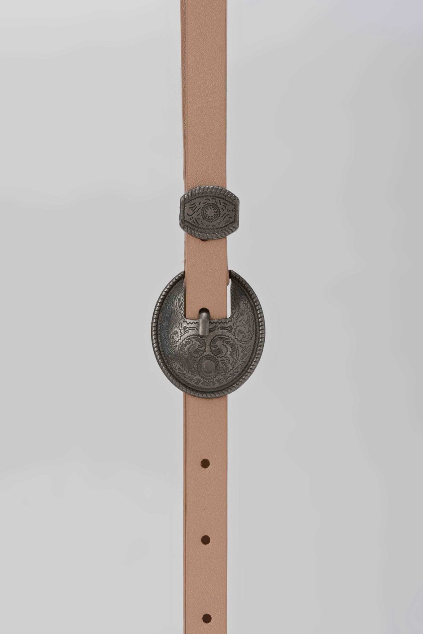 Belt | Nude Slim Belt with Round Engraved Western Buckle Belt - Acc CZBELT - Cizaro Jeans