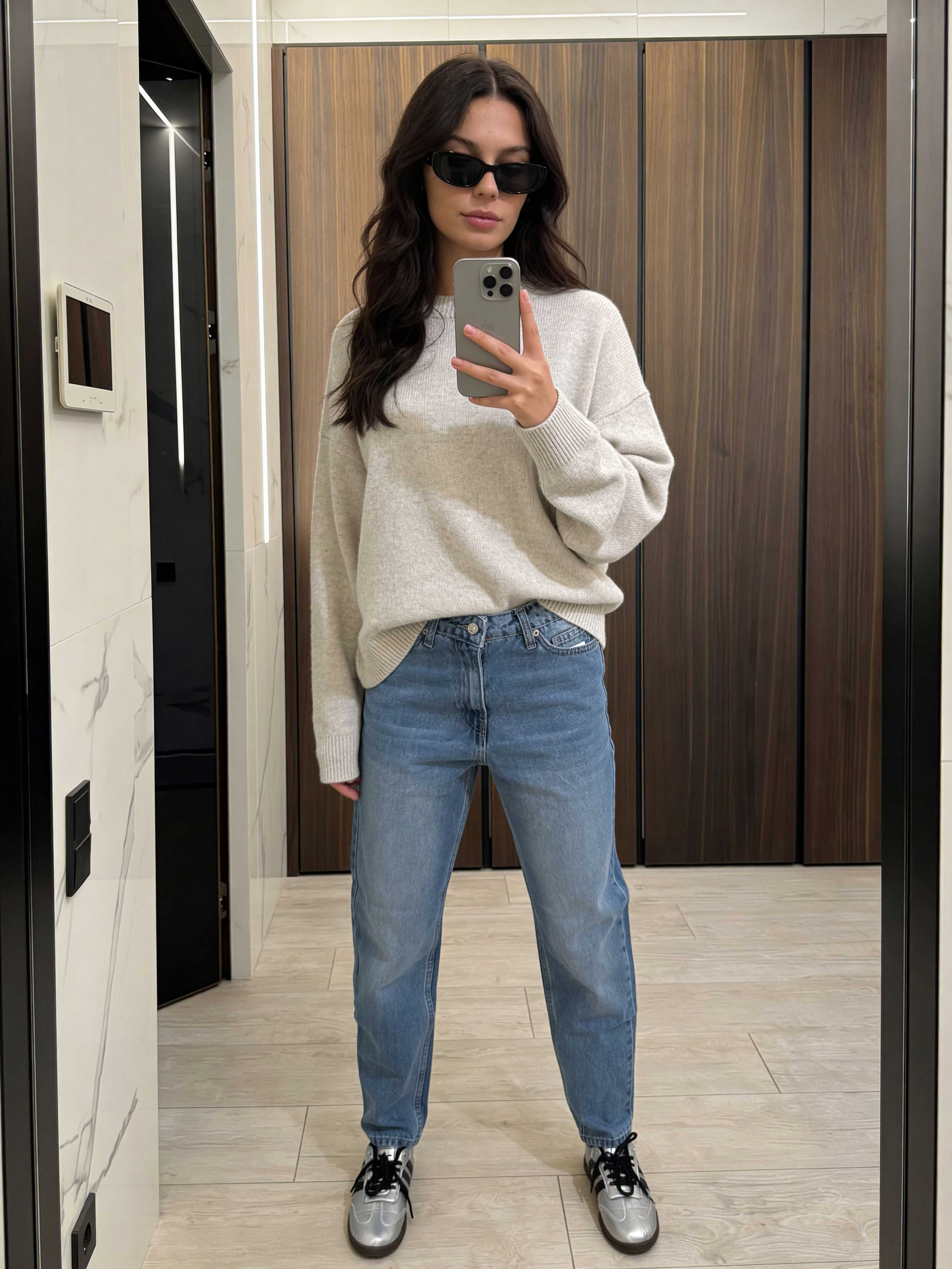 Mom Fit - High-Waist Mid Blue Washed Jeans Mom fit CIZARO - Cizaro Jeans