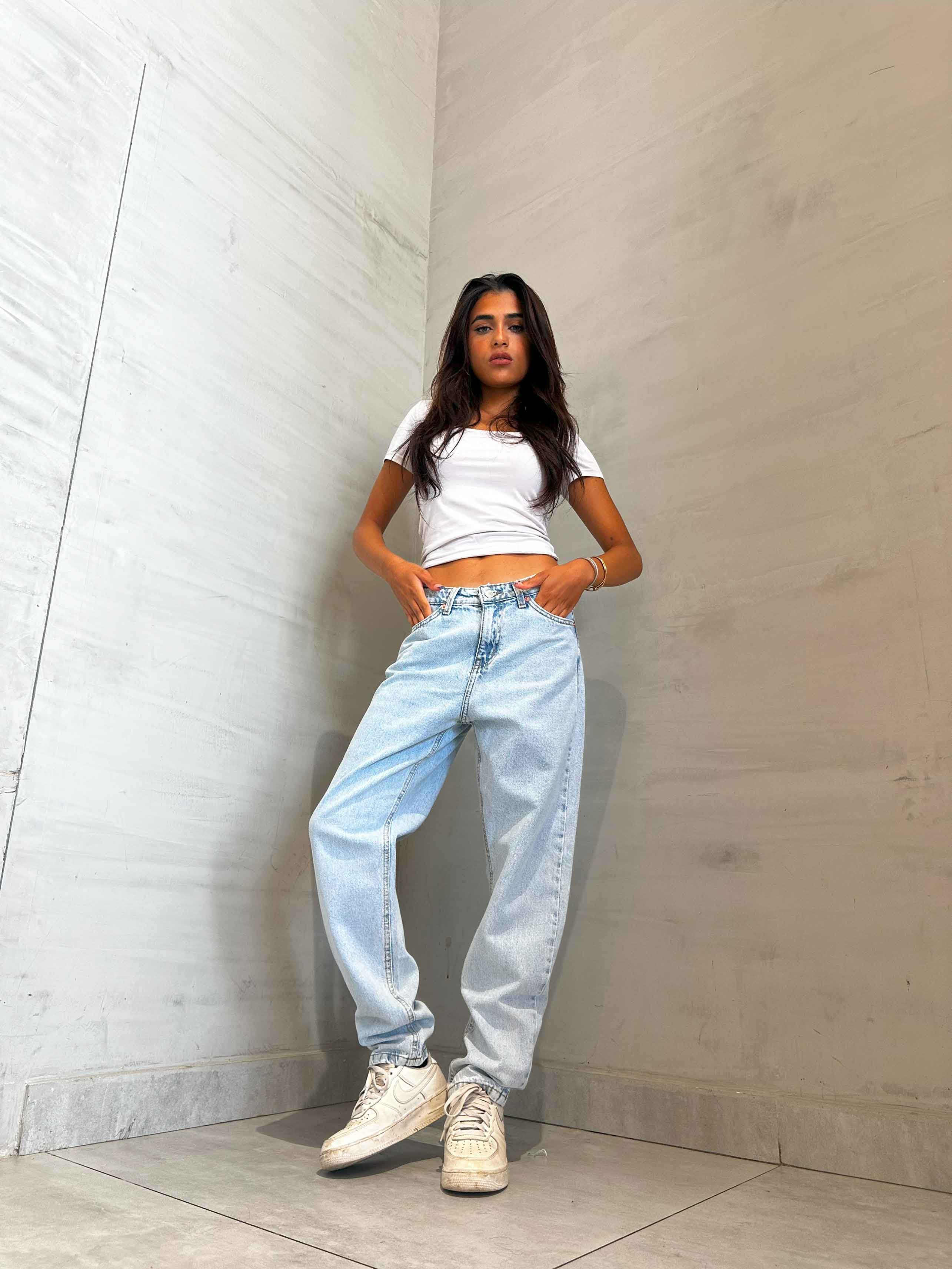 Light Iced Blue Mom-Fit Jeans. Mom-Fit CIZARO - Cizaro Jeans