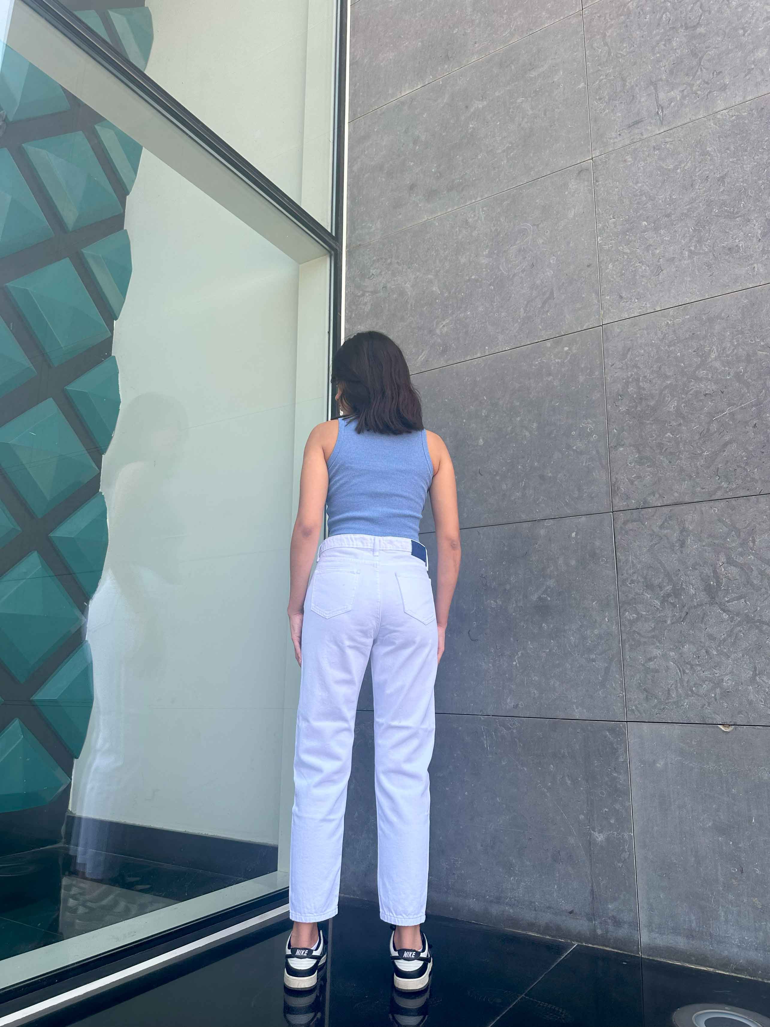 Mom Fit - White. Mom-Fit CIZARO - Cizaro Jeans