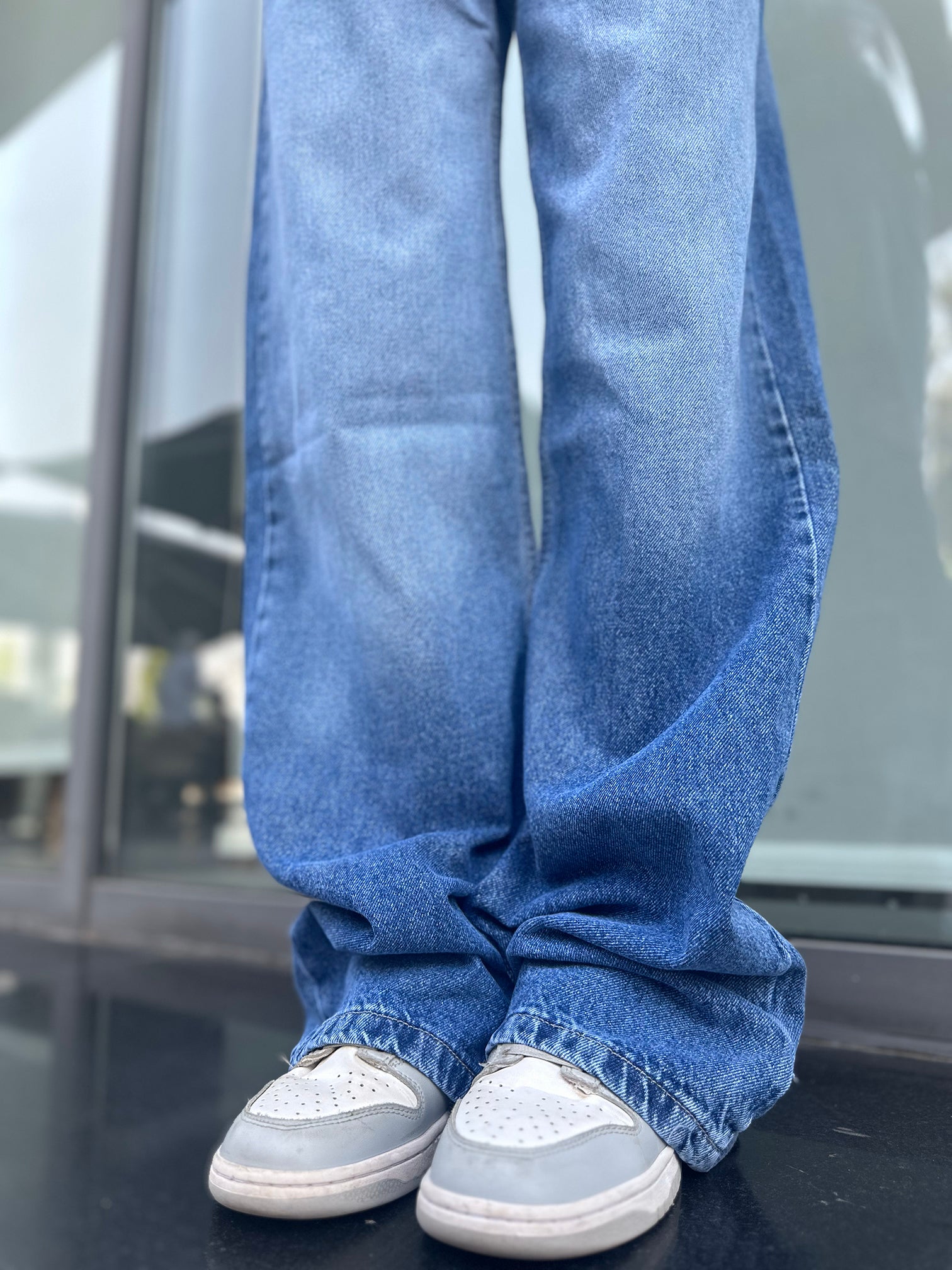 Baggy - Classic Mid Blue Degrade Jeans. Mom-Fit CIZARO - Cizaro Jeans