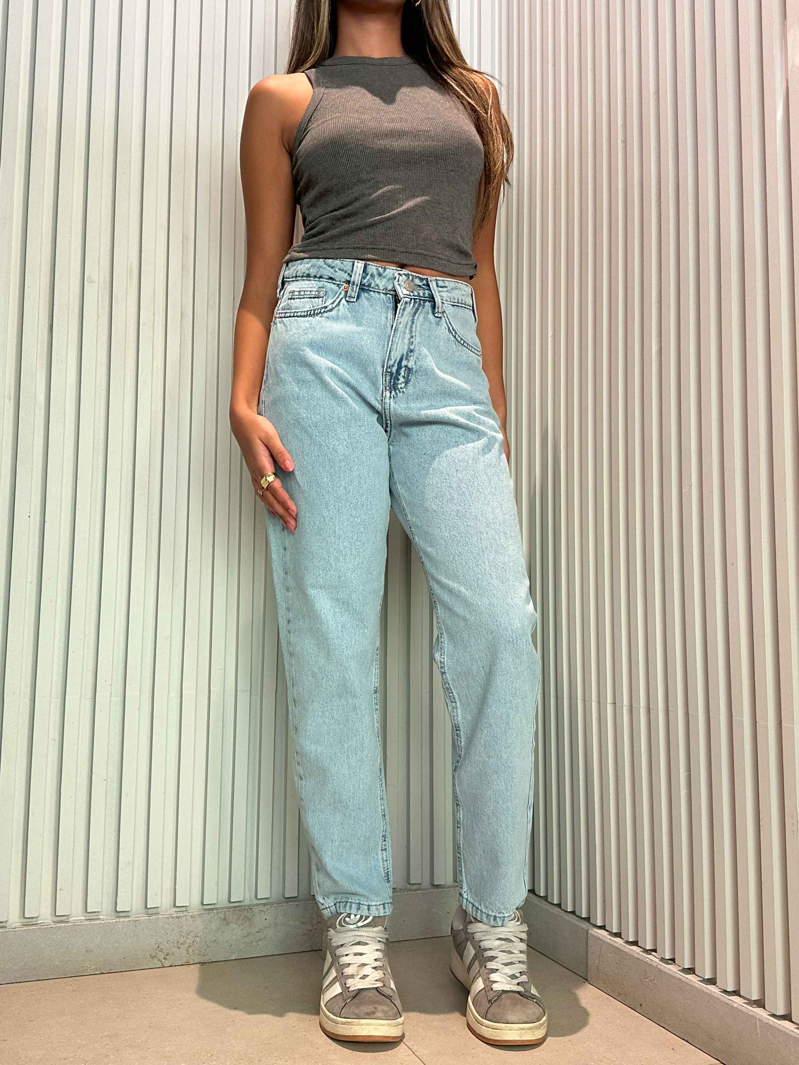 Mom-Fit - Light Iced Blue Jeans. Mom-Fit CIZARO - Cizaro Jeans