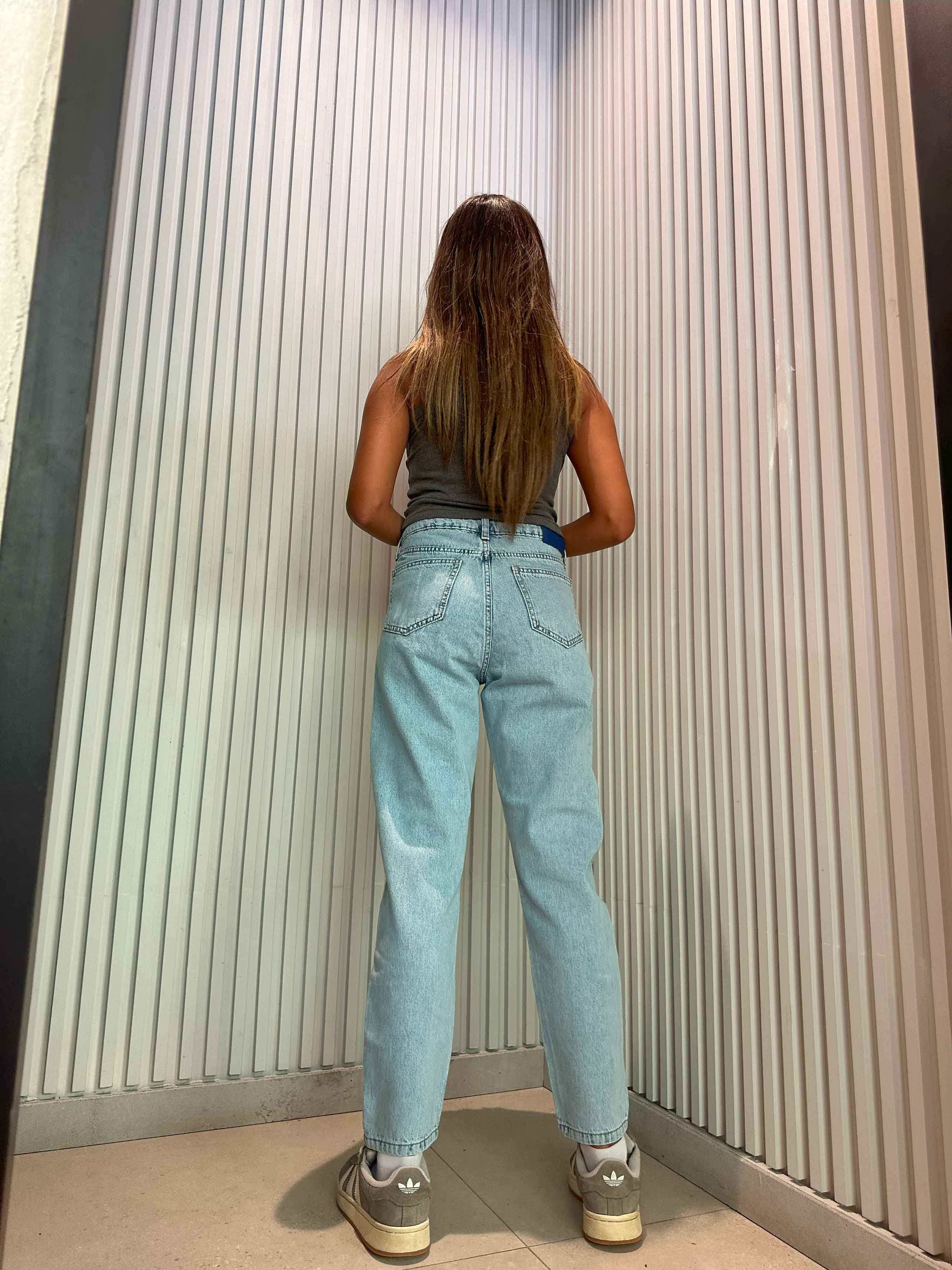 Mom-Fit - Light Iced Blue Jeans. Mom-Fit CIZARO - Cizaro Jeans