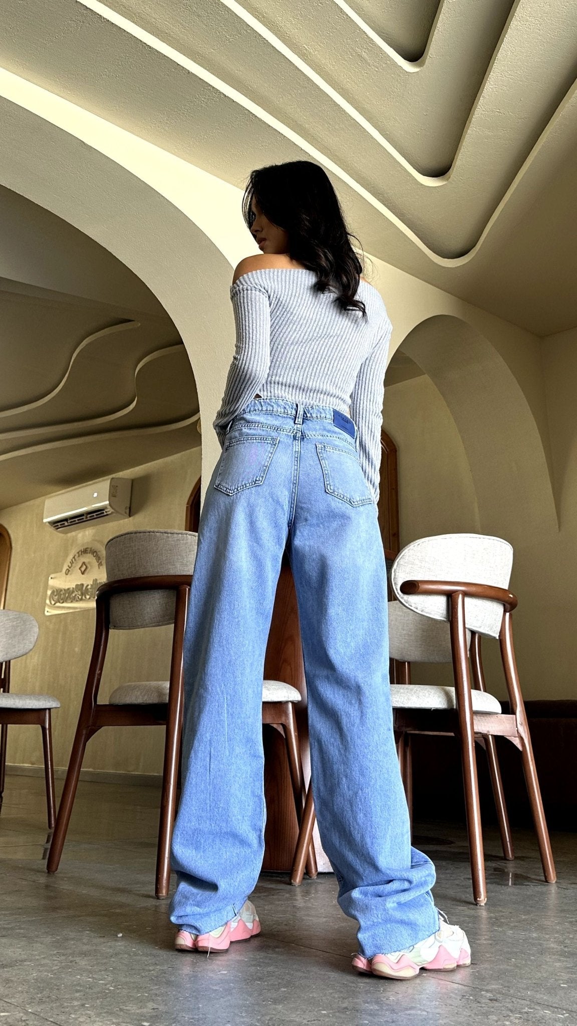 Classic Straight Leg - Light Blue Unfinished Hem Jeans. Straight Leg CIZARO - Cizaro Jeans