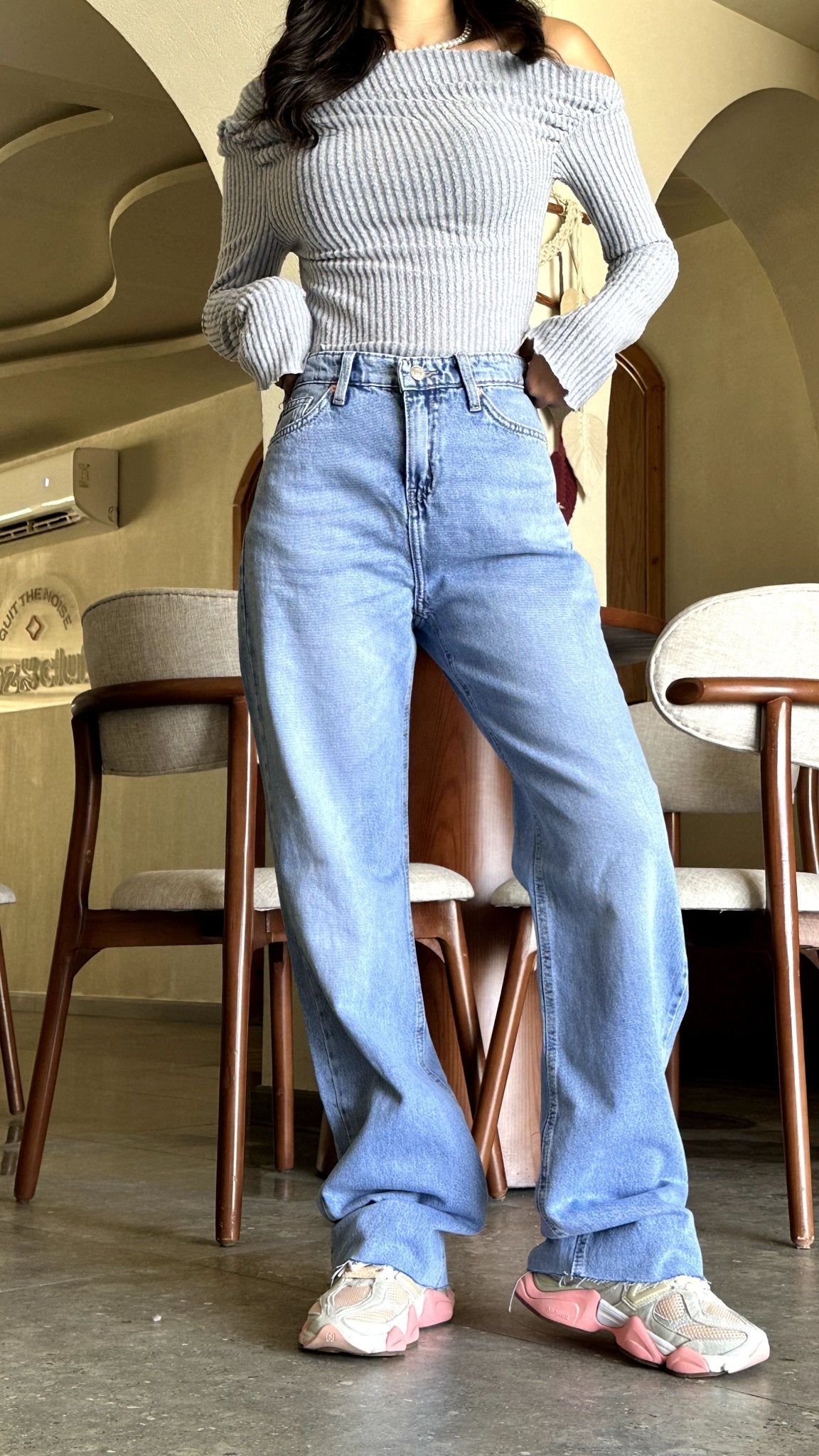 Classic Straight Leg - Light Blue Unfinished Hem Jeans. Straight Leg CIZARO - Cizaro Jeans