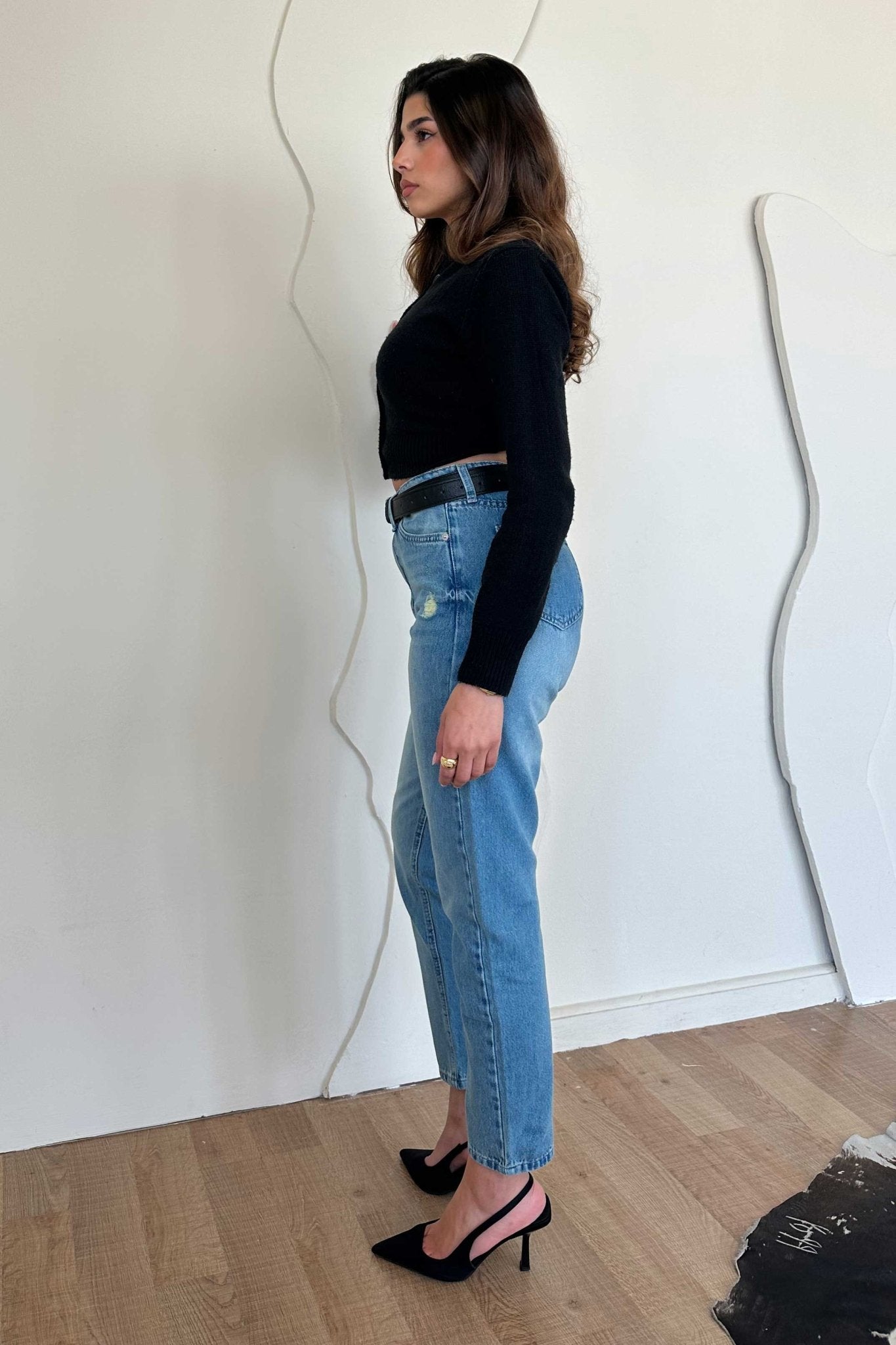 Mom Jeans - High-Waist Medium Blue Washed Mom jeans CIZARO - Cizaro Jeans