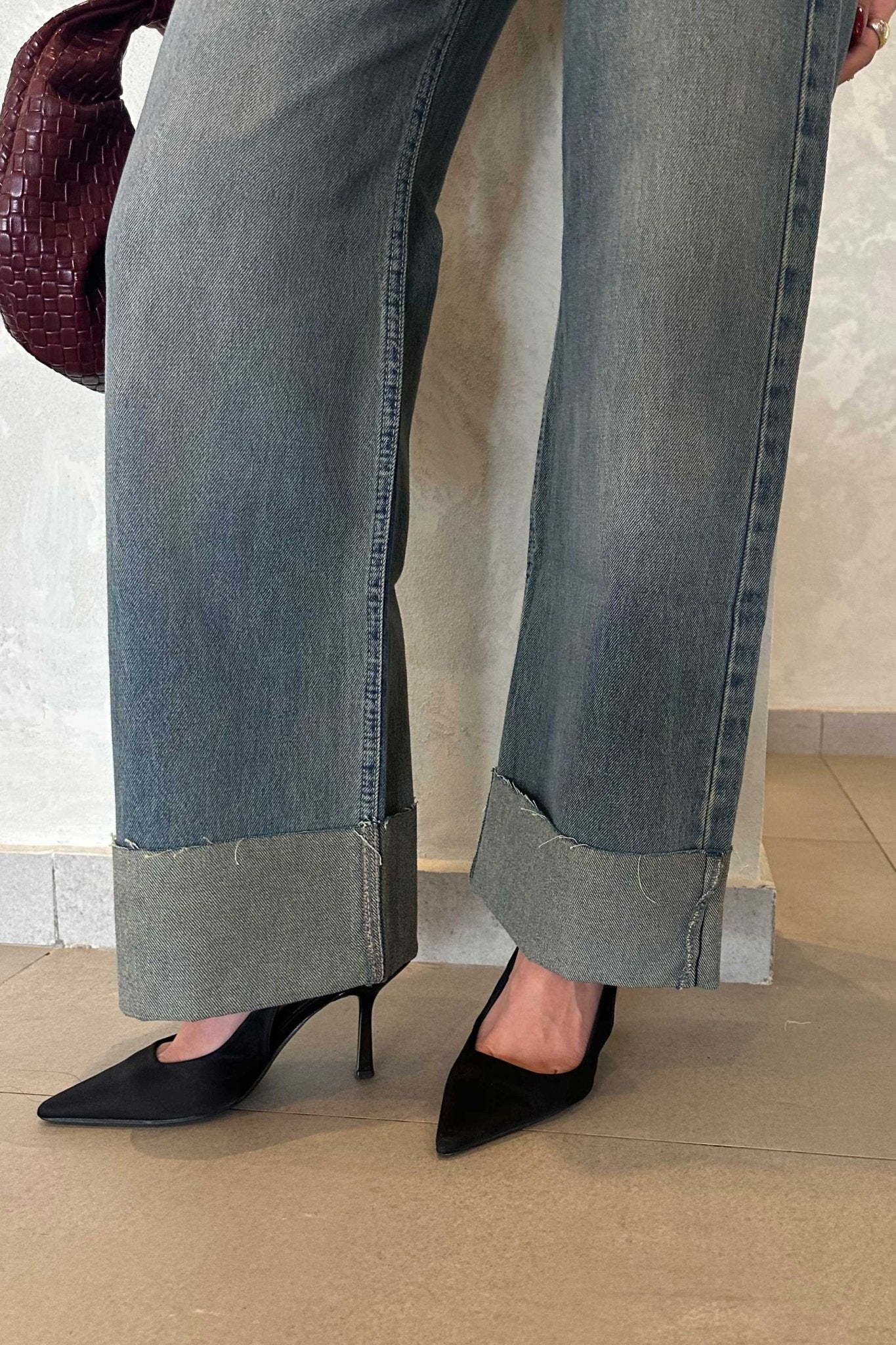 Wide-Leg - Turn Up High-Waist Vintage Hazy Blue Washed Jeans. Wide Leg CIZARO - Cizaro Jeans