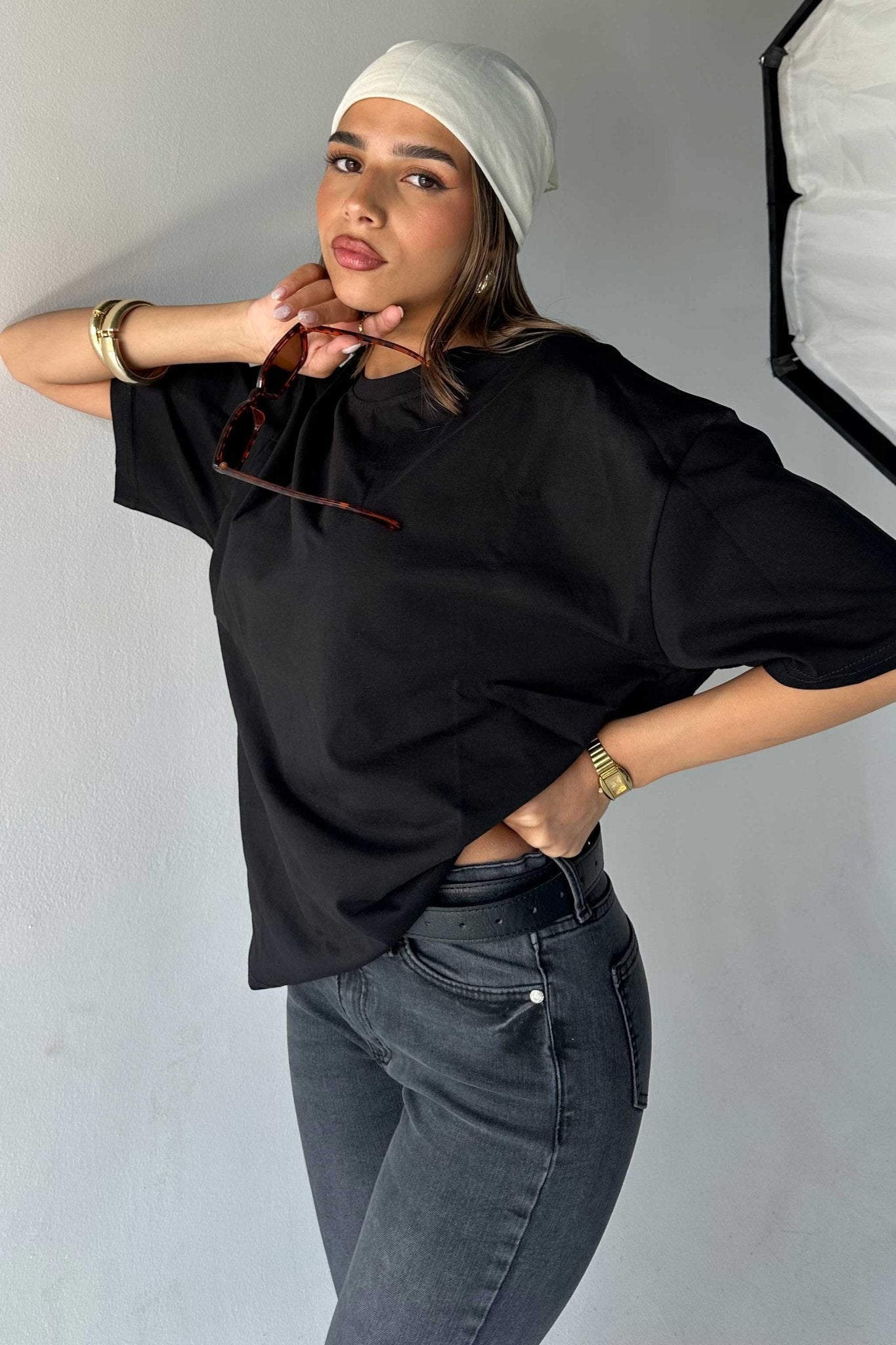 Oversized - High-Round Neck Black Tee T-Shirt - Basics CIZNEW - Cizaro Jeans
