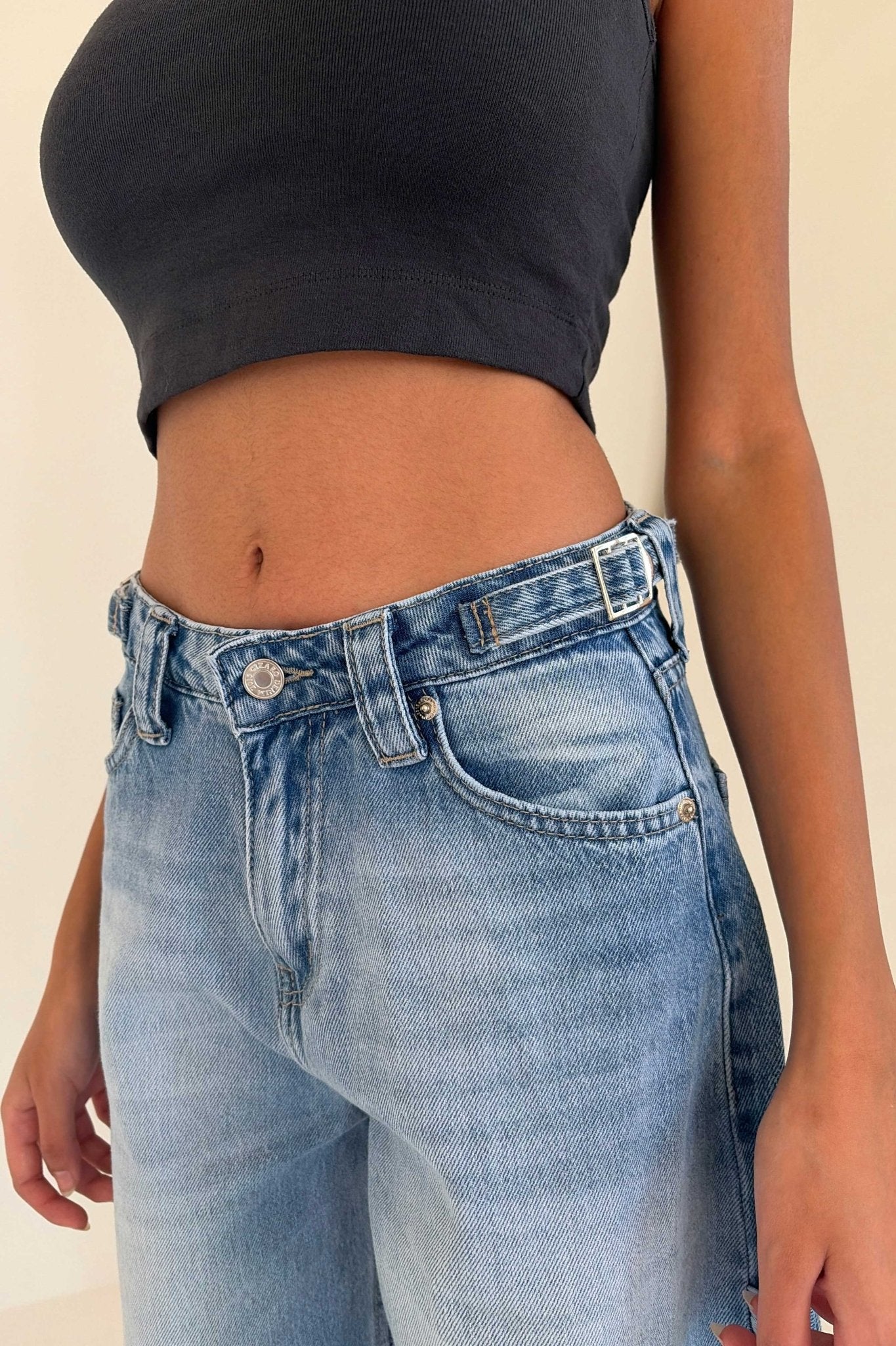 Carpenter – Mid Rise Bright Blue Wash Jeans Carpenter CIZARO - Cizaro Jeans