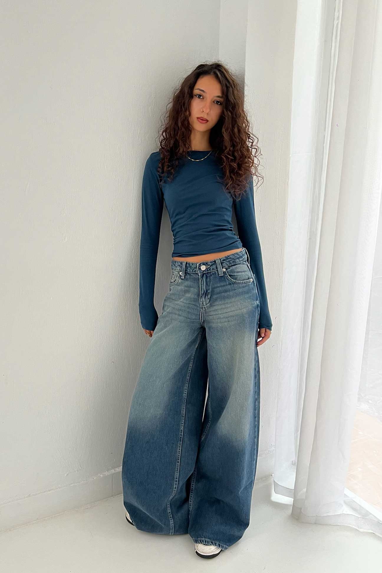 Loose Baggy – Mid Rise Faded Vintage Blue Jeans