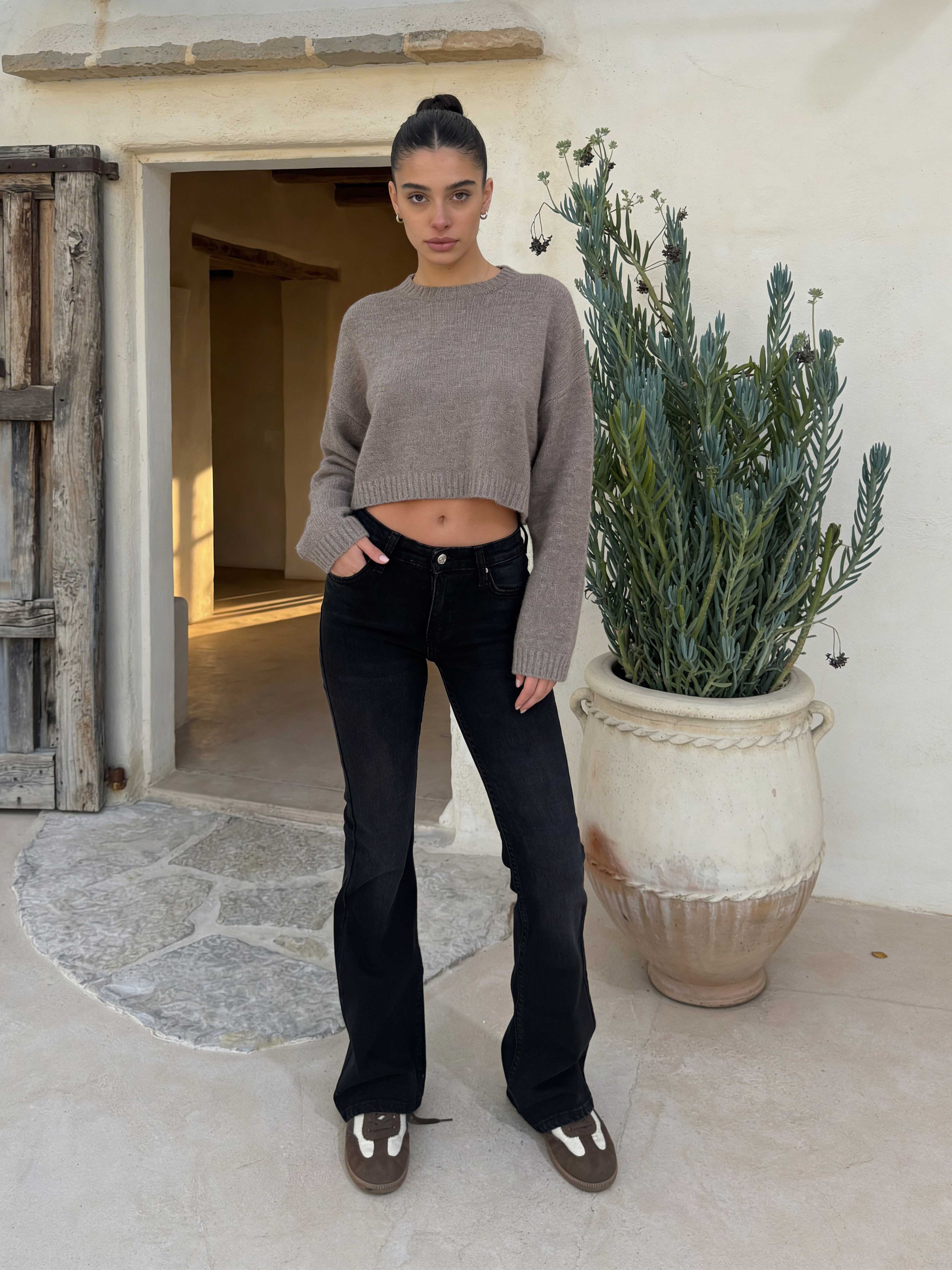 Flare Flap pocket , low waist washed Black jeans