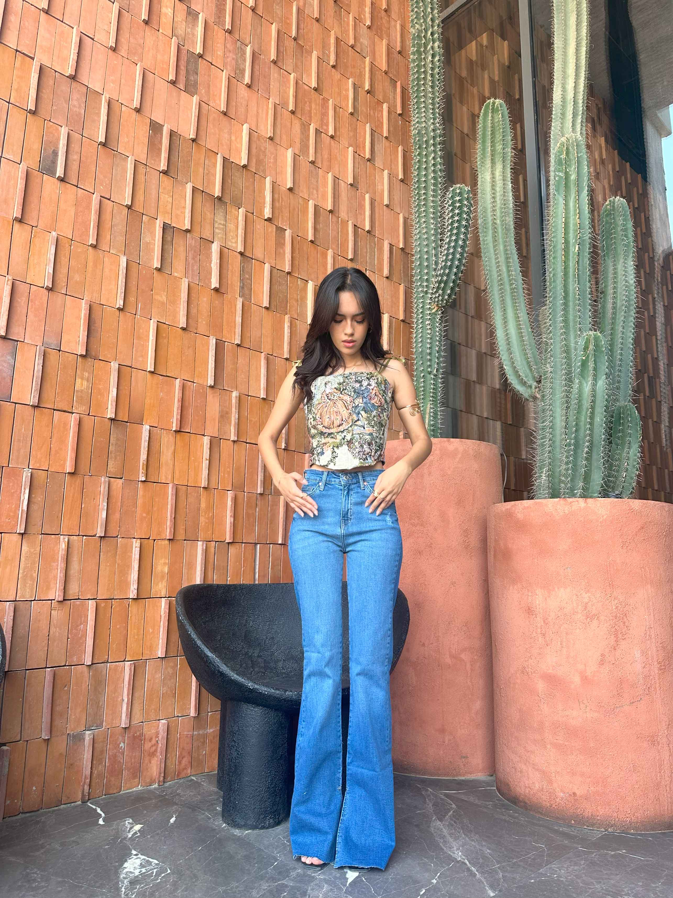 Flared - Mid Blue Split Hem. Flare CIZARO - Cizaro Jeans