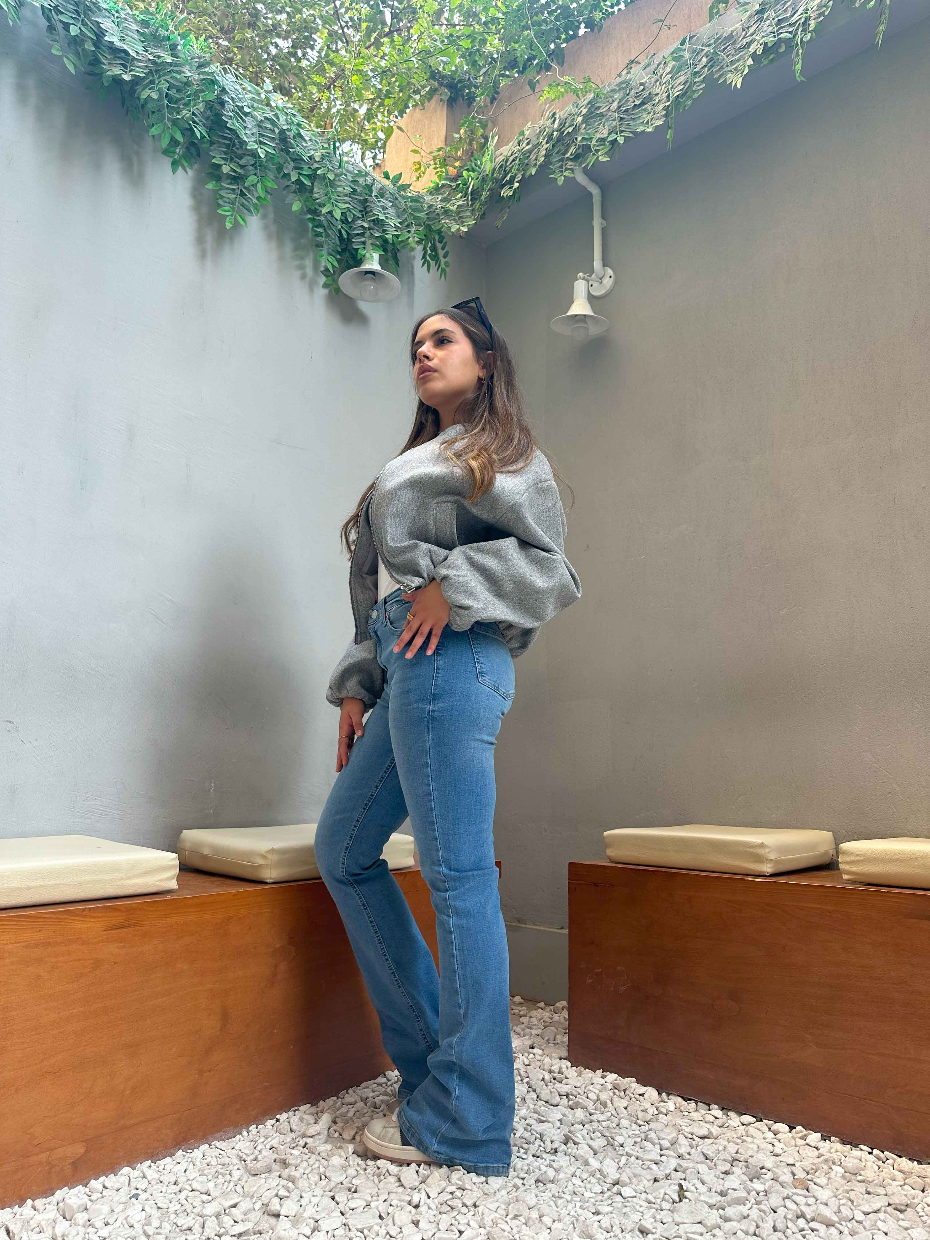 Flared - Medium Blue Wash Jeans. Flare CIZARO - Cizaro Jeans