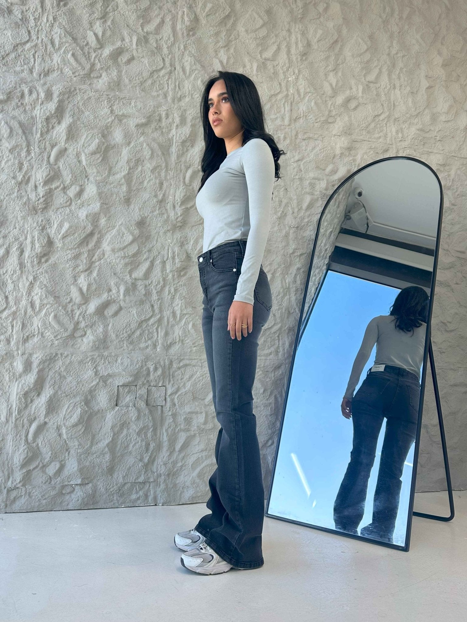 Flared - Faded Grey Wash Jeans. Flare CIZARO - Cizaro Jeans