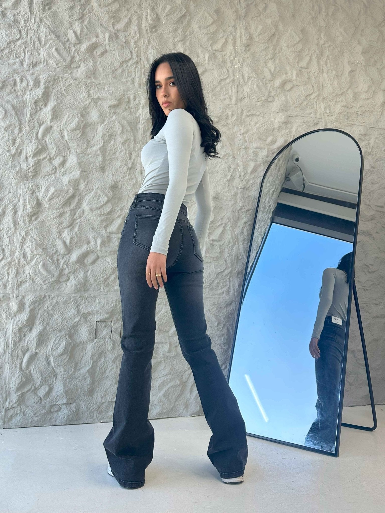 Flared - Faded Grey Wash Jeans. Flare CIZARO - Cizaro Jeans