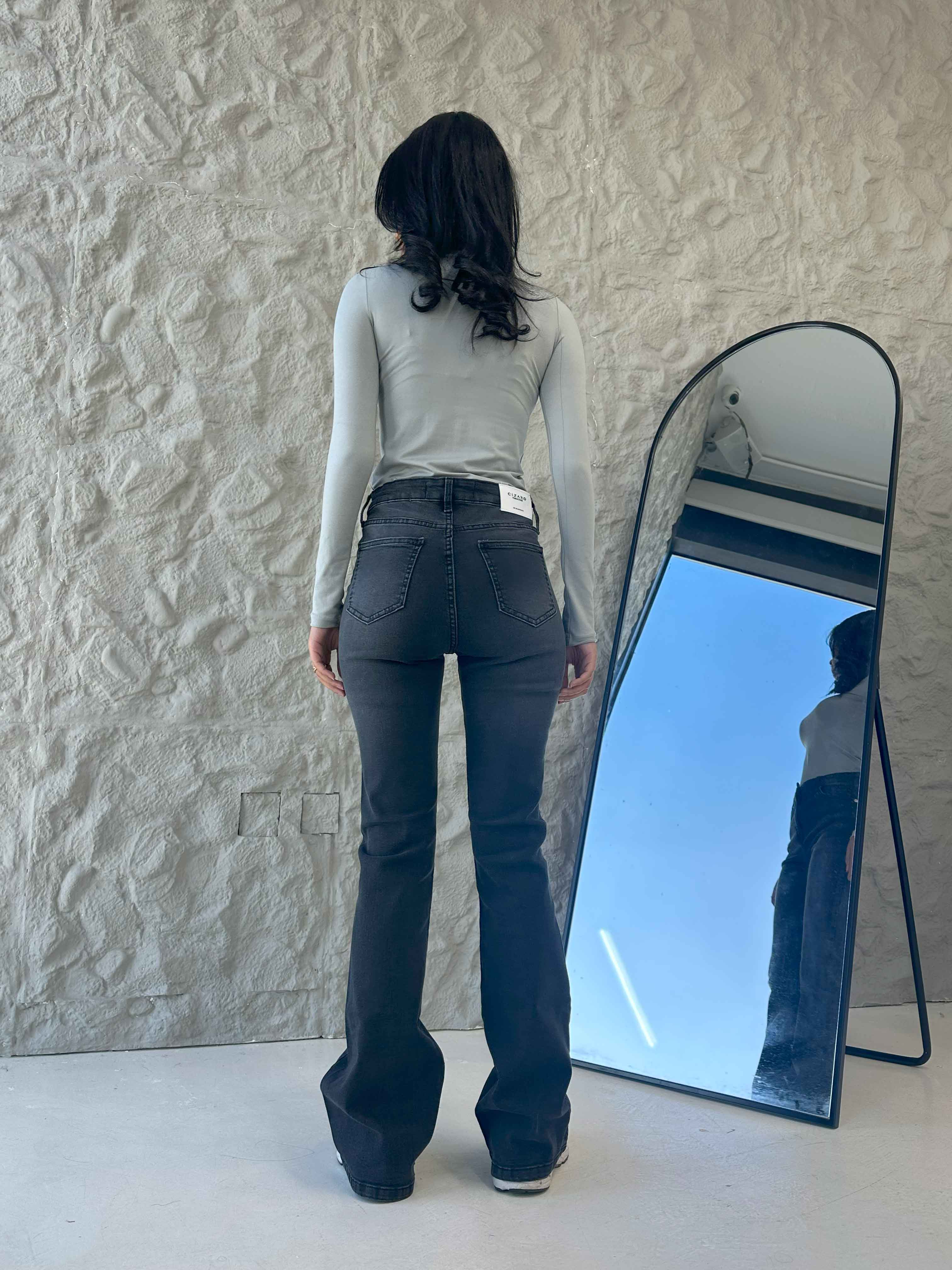 Flared - Faded Grey Wash Jeans. Flare CIZARO - Cizaro Jeans