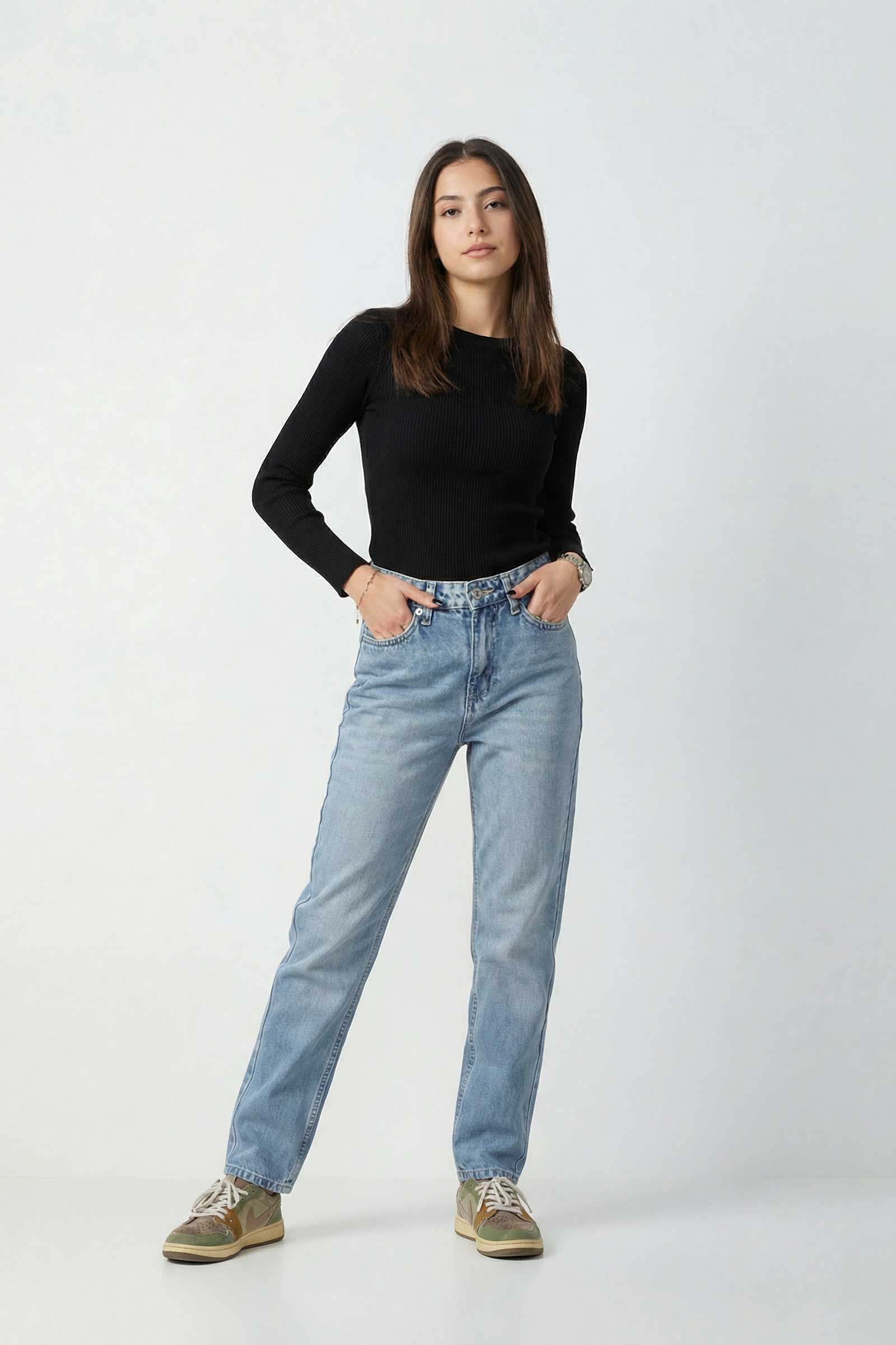 Mom Fit – High-Waist Light Vintage Blue Jeans Mom fit CIZARO - Cizaro Jeans