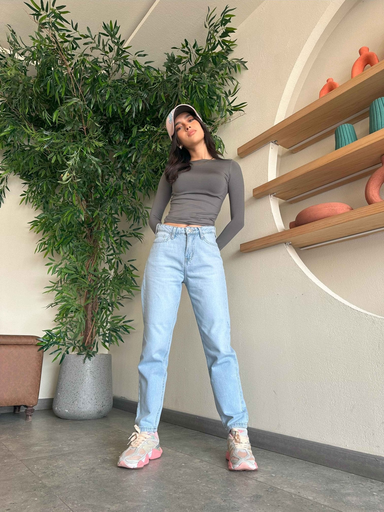 Mom-Fit - Light Iced Wash Jeans. Mom-Fit CIZARO - Cizaro Jeans