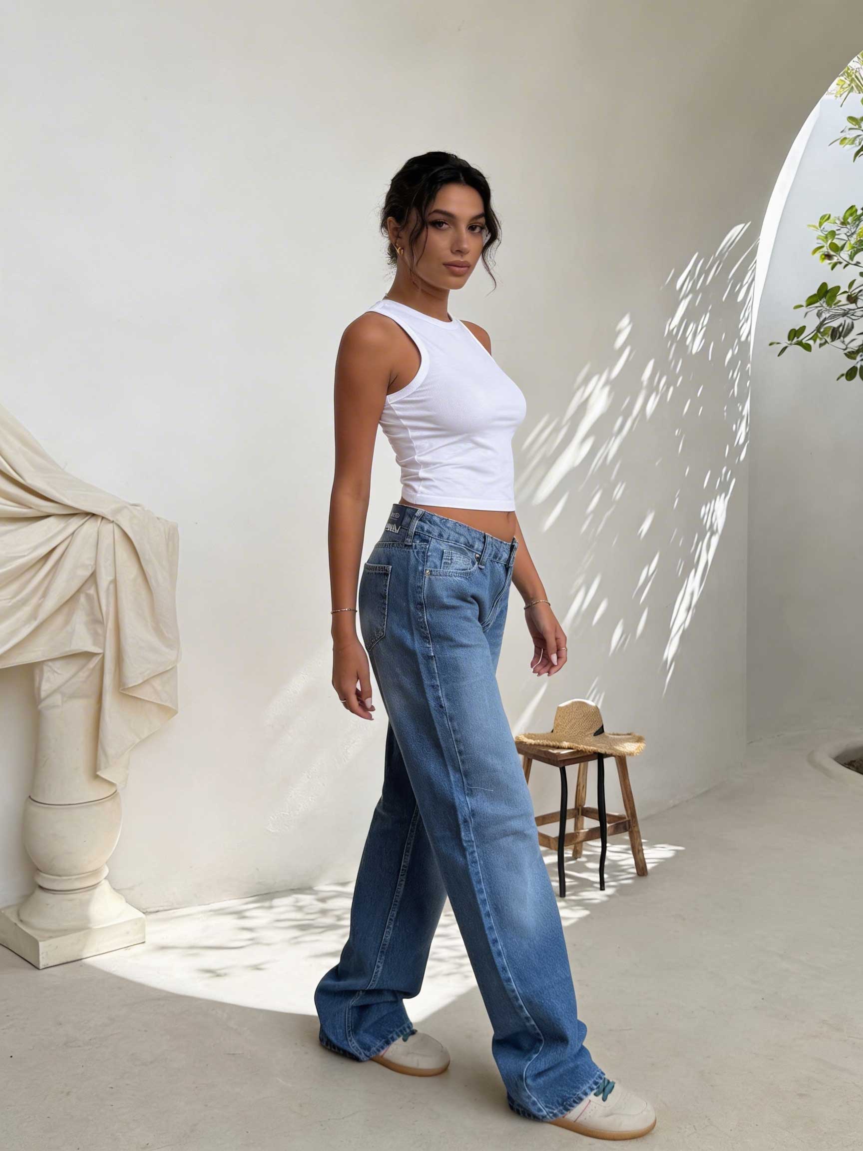 Perfect Straight – High-Waist Mid Blue Washed Jeans