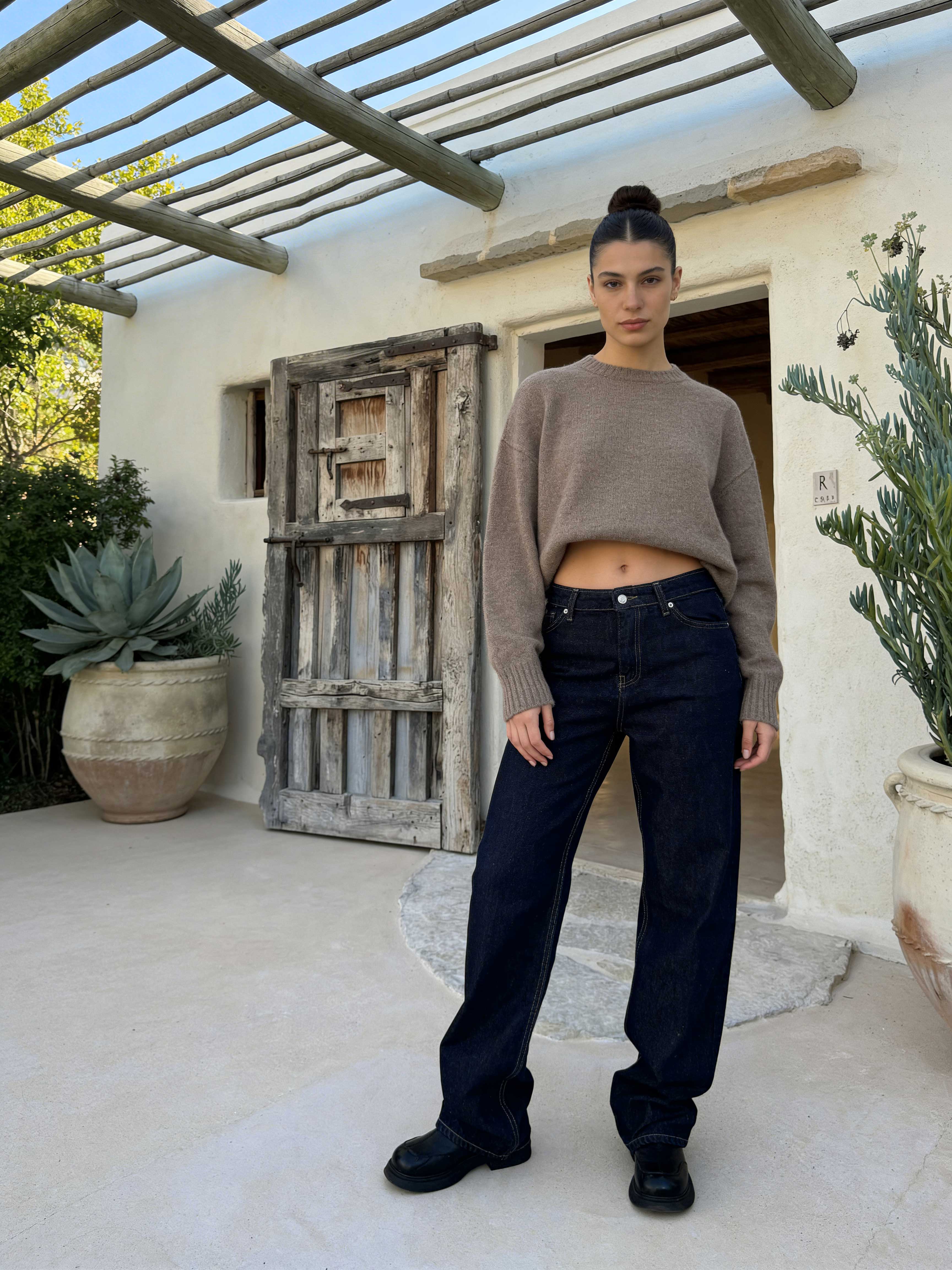 Straight-Leg â Mid-Rise Raw Denim Jeans