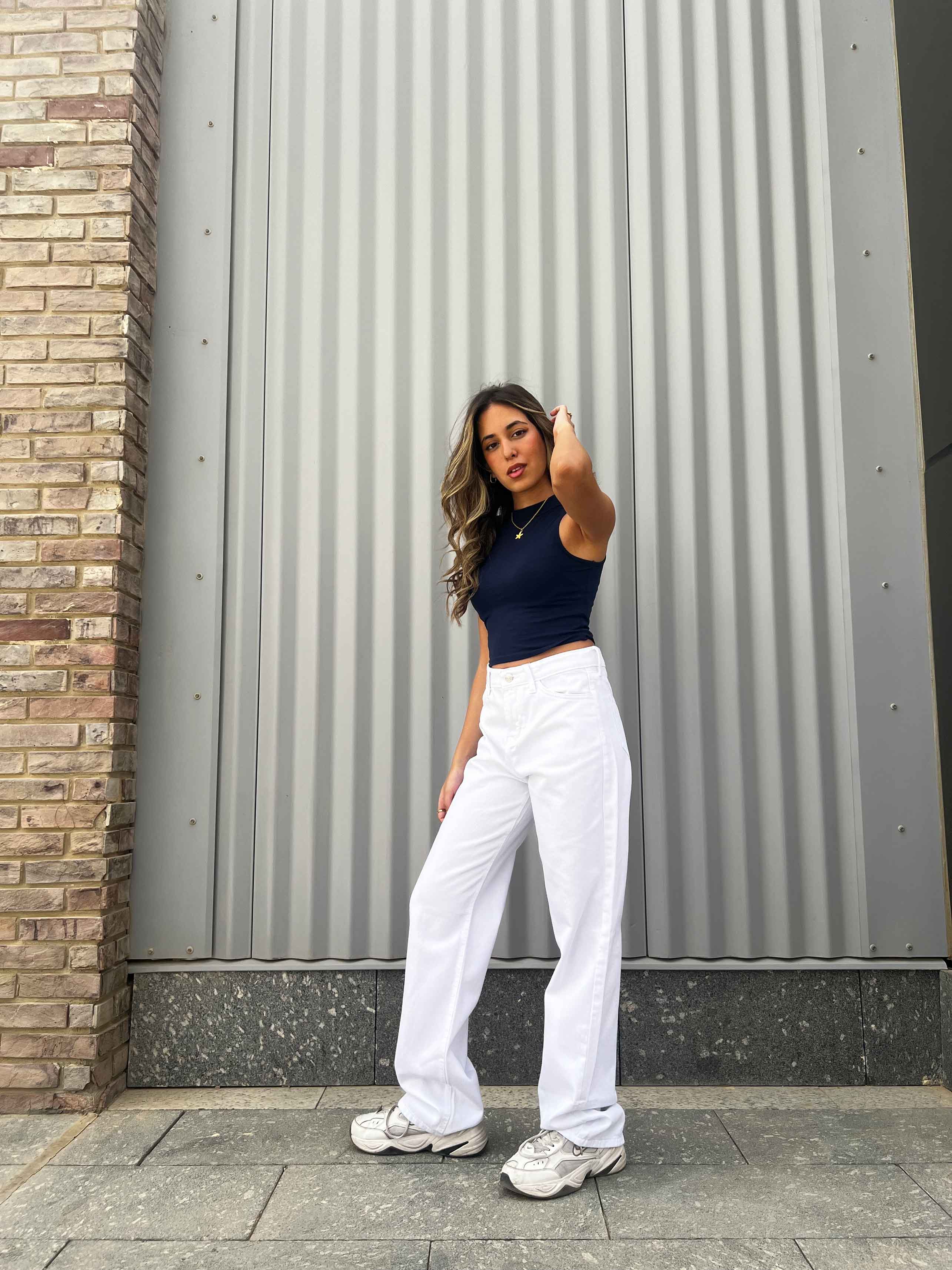 Straight - High Waist White. Straight-Leg CIZARO - Cizaro Jeans