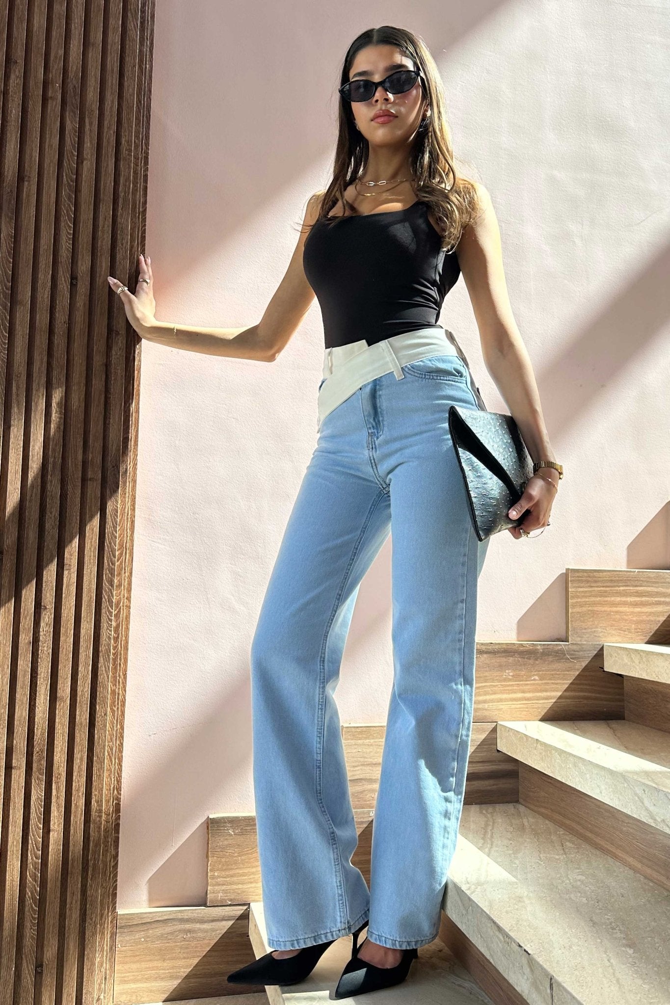 Straight-Leg - High-Waist Light Wash Jeans with White Folded Waistband Straight Leg CIZARO - Cizaro Jeans