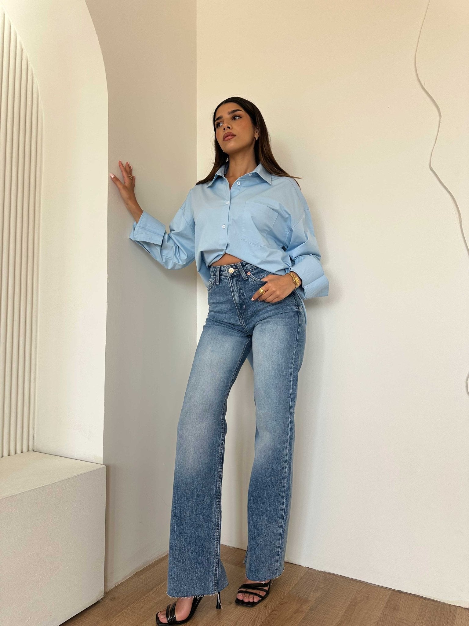 Ultra Comfort | Straight-Leg - High-Waist Raw Hem Medium Washed Blue Jeans Straight-Leg CIZARO - Cizaro Jeans