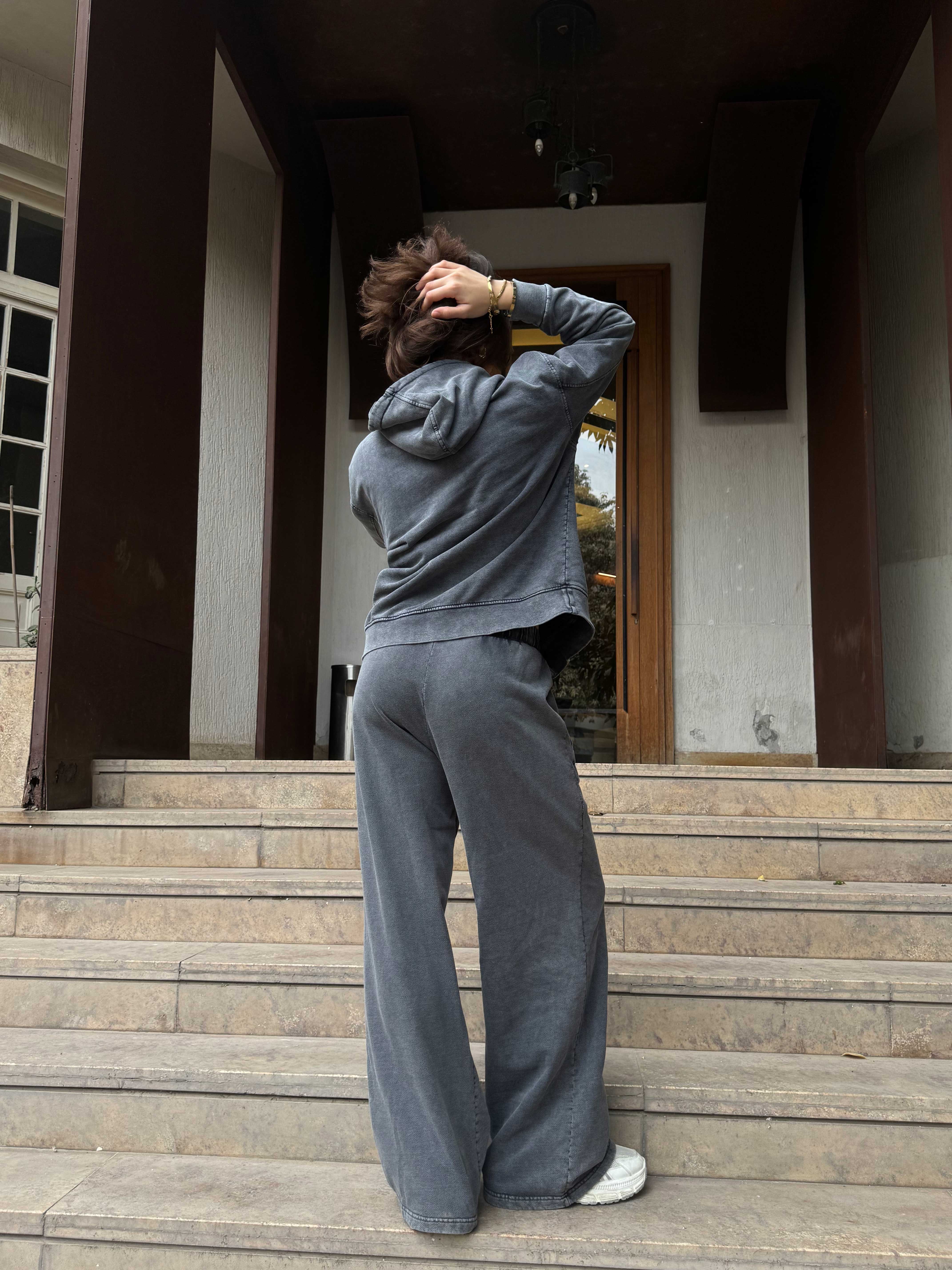 Sweatpants – Wide-Leg Washed Grey Sweat pant - Wide leg CIZARO - Cizaro Jeans