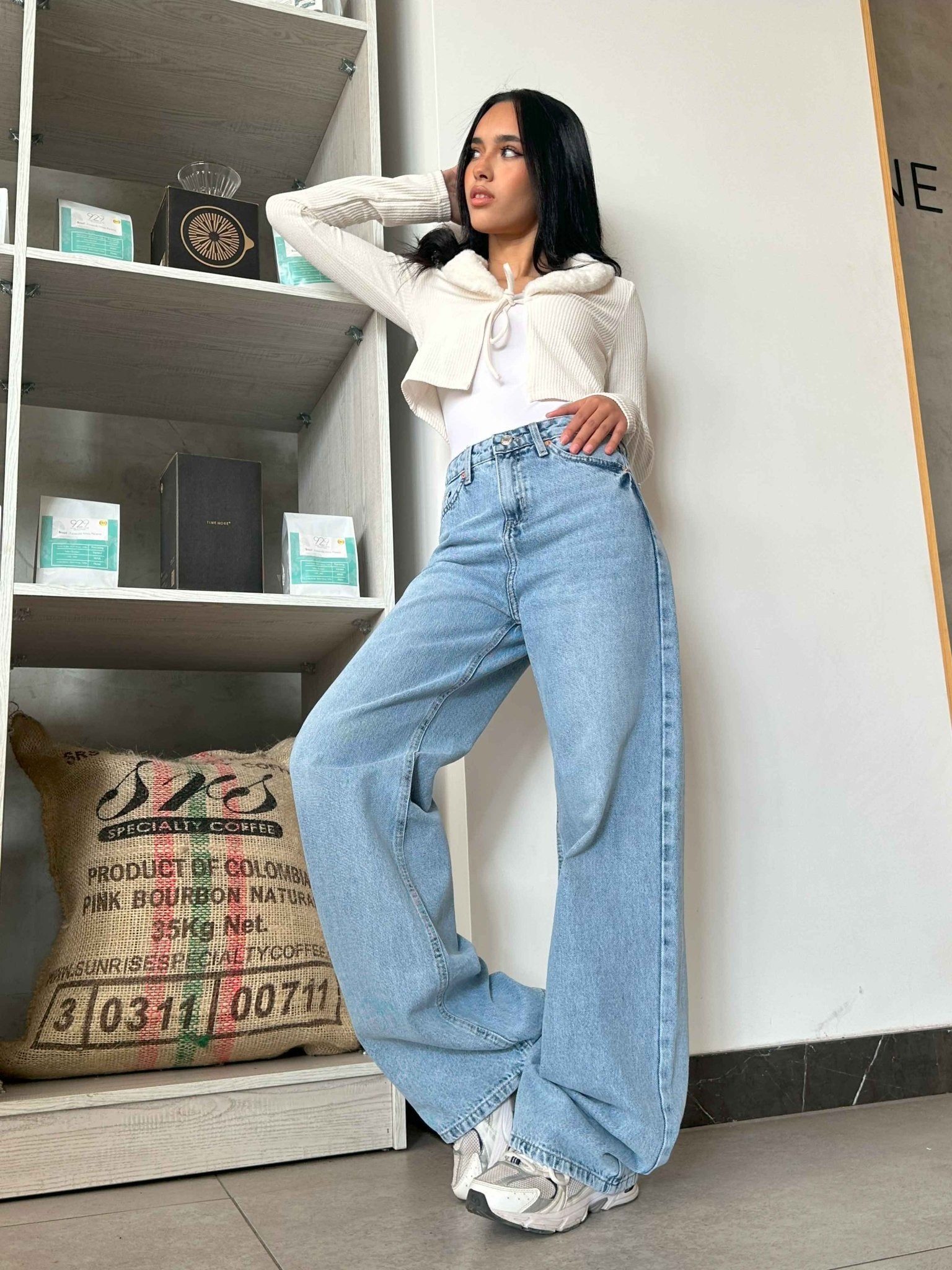 Wide Leg - Soft Iced Blue Wash Jeans. Wide-Leg CIZARO - Cizaro Jeans