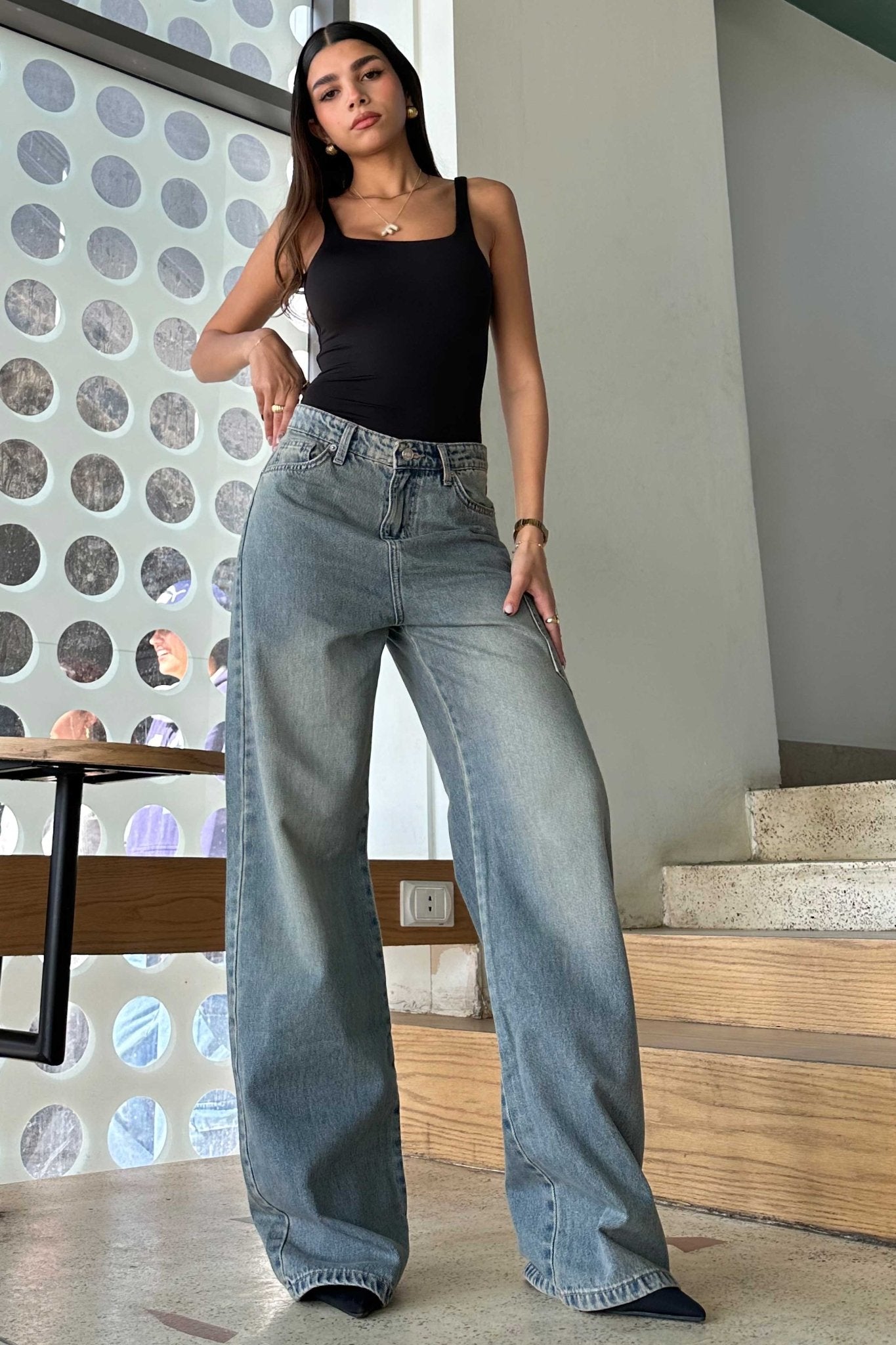 Pocket Wide Leg - Medium Blue Dirty Washed Jeans. Wide-Leg CIZARO - Cizaro Jeans