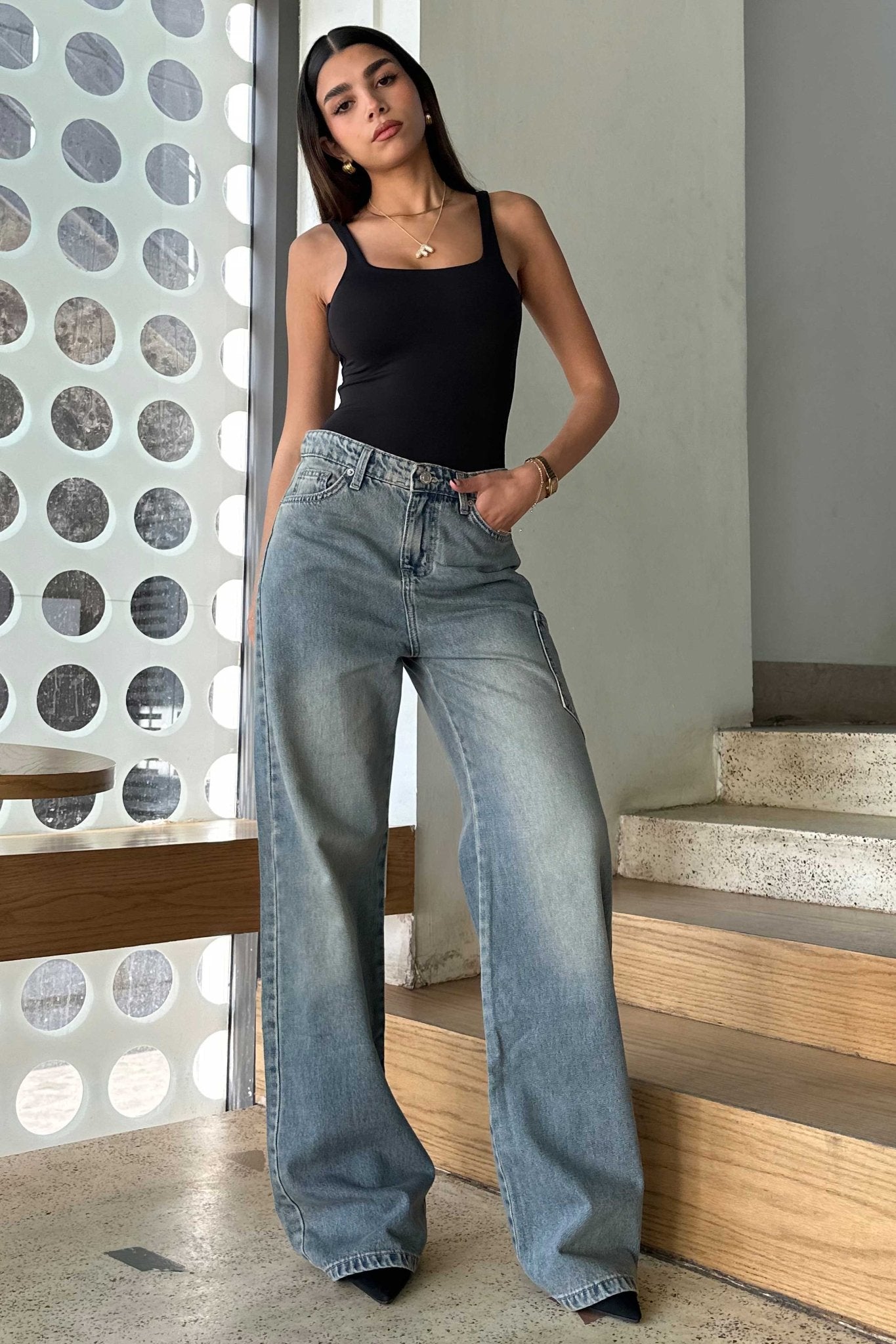 Pocket Wide Leg - Medium Blue Dirty Washed Jeans. Wide-Leg CIZARO - Cizaro Jeans
