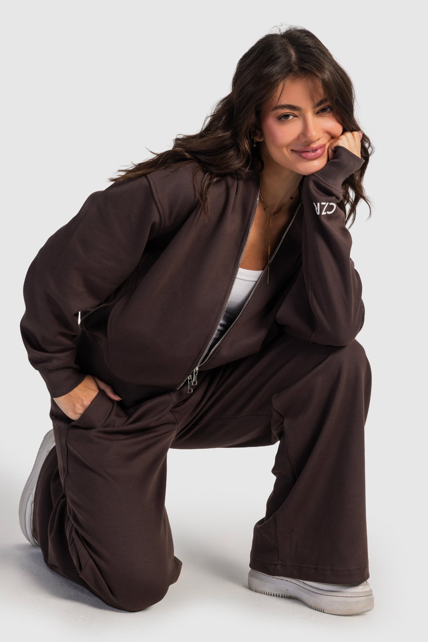 Full-Zip Oversized Hoodie – Chocolate Brown Hoodie CIZARO - Cizaro Jeans