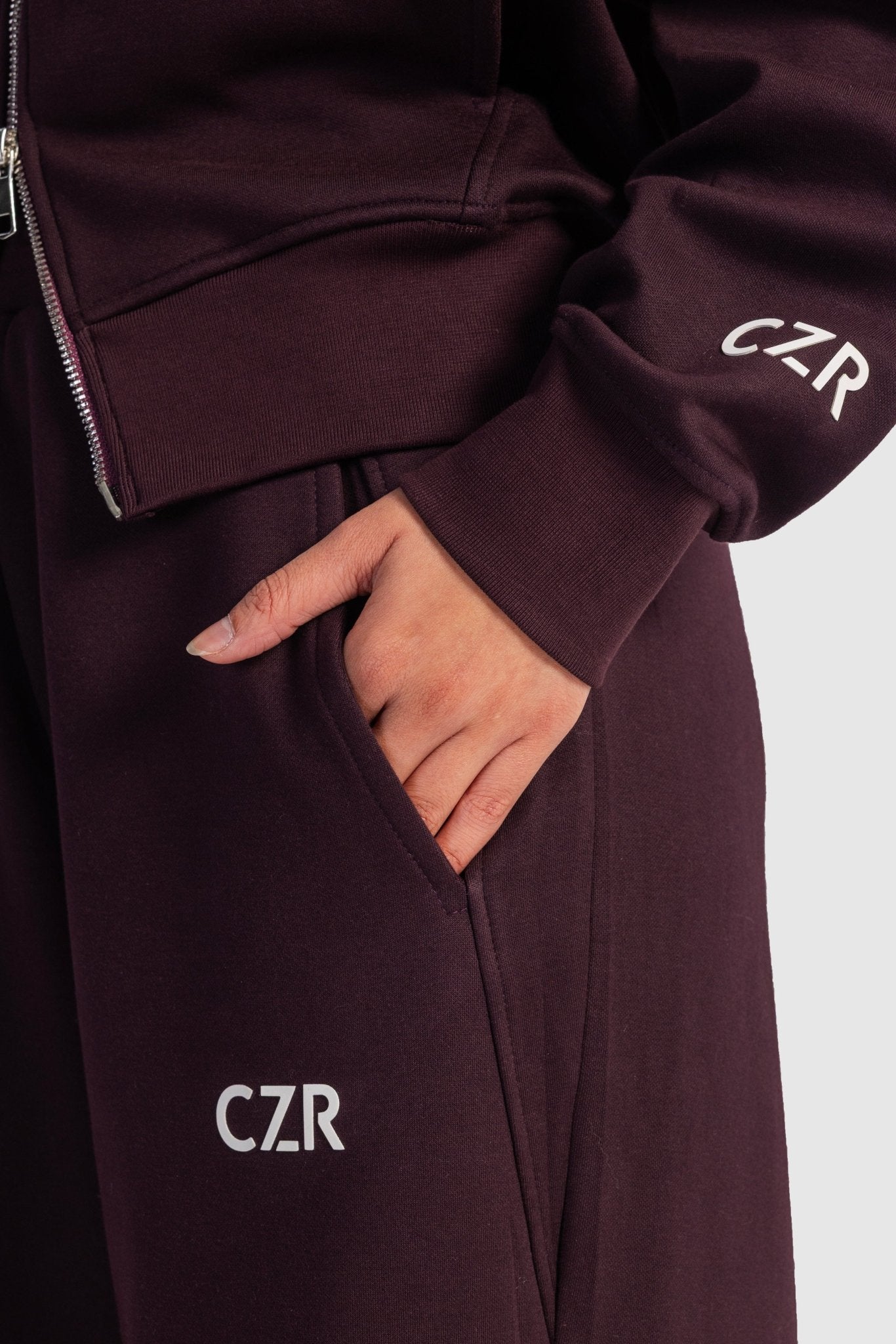 Relaxed Fit Wide-Leg Sweatpants – Burgundy pants CIZARO - Cizaro Jeans