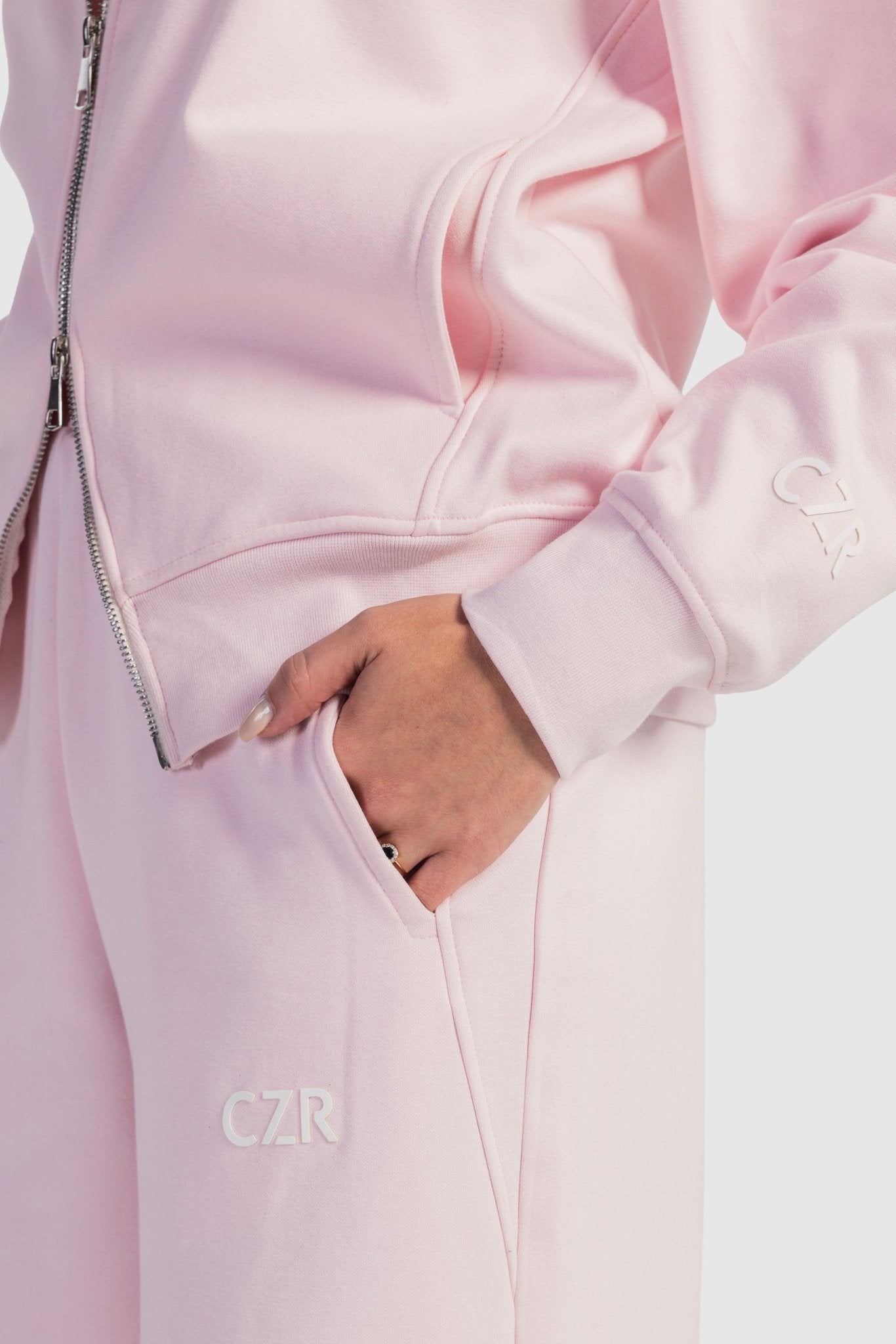 Relaxed Fit Wide-Leg Sweatpants – Blush Pink pants CIZARO - Cizaro Jeans