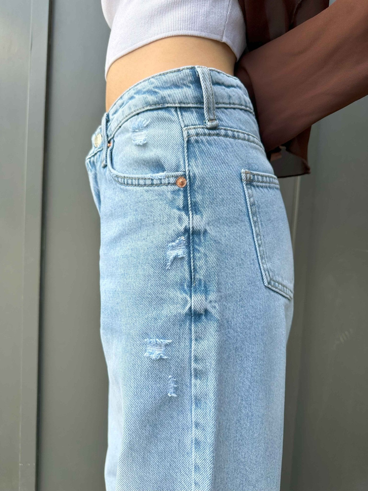Wide Leg - Light Acid Wash Jeans. Mom-Fit CIZARO - Cizaro Jeans