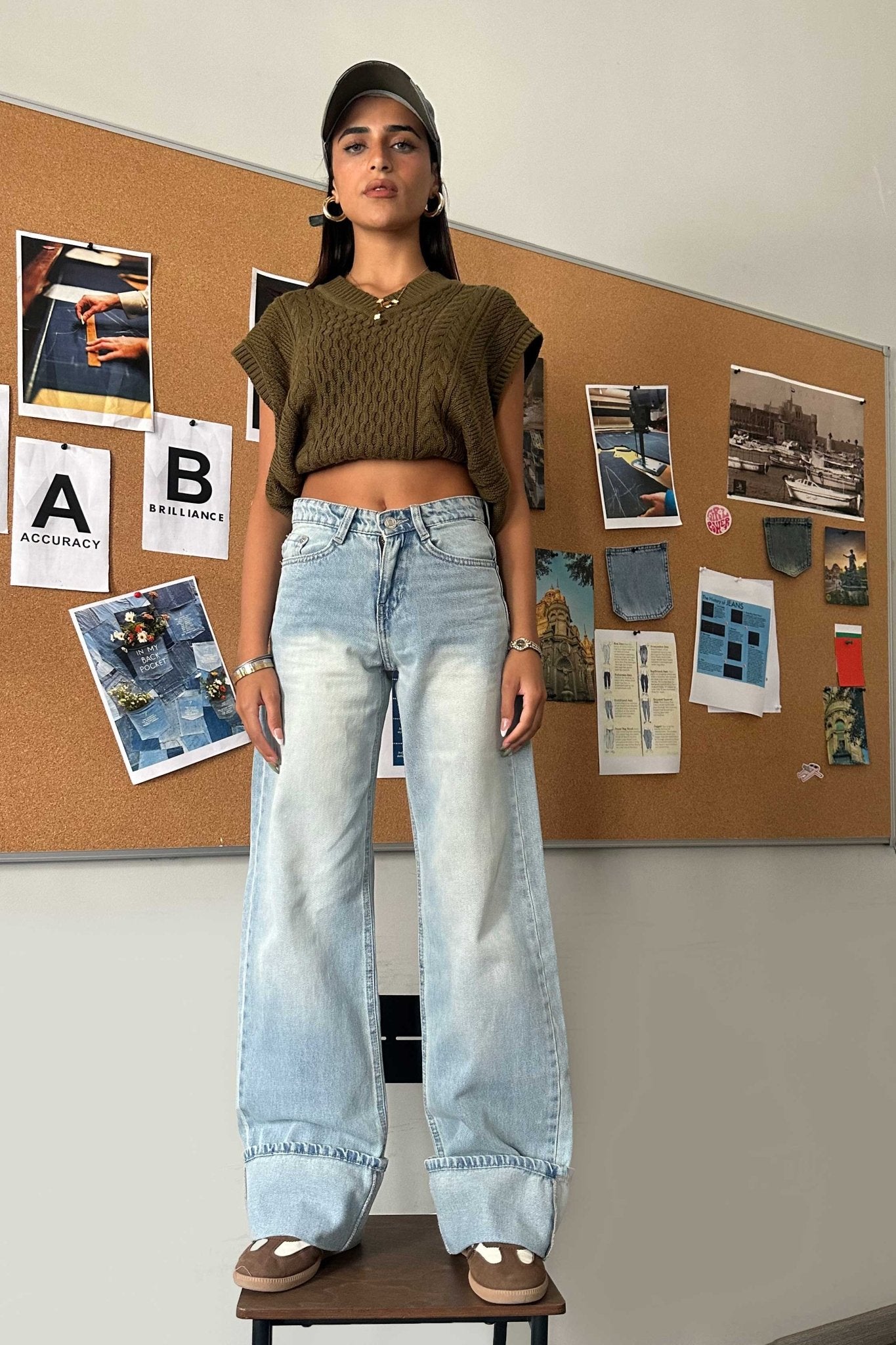 Baggy Turn-Up - Mid Rise Light Vintage Faded Blue Jeans Baggy CIZARO - Cizaro Jeans