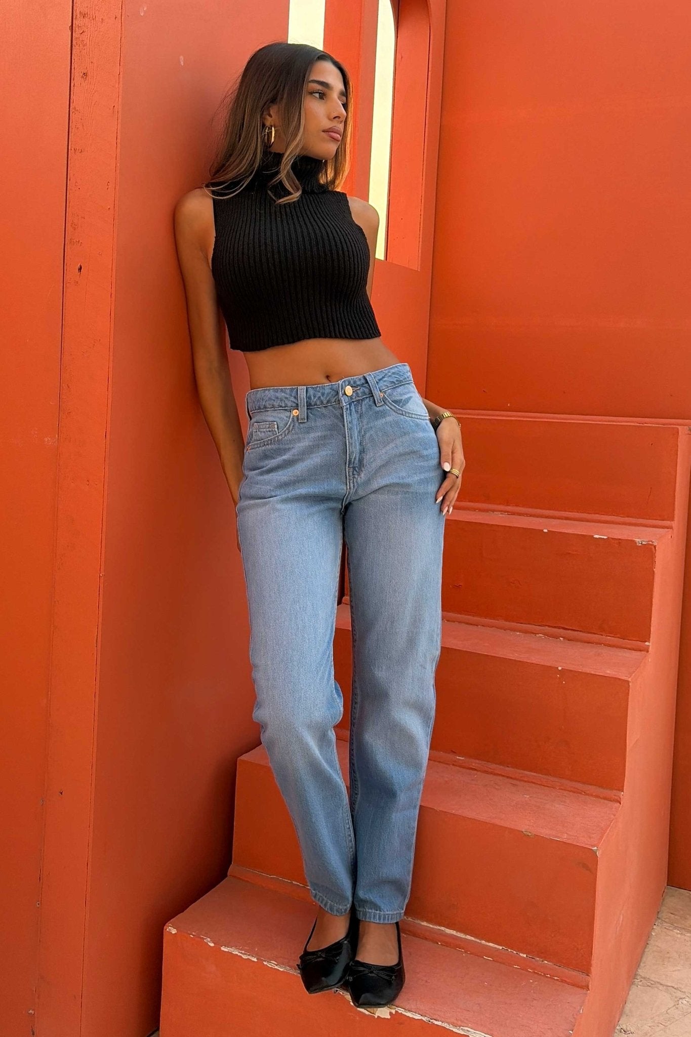 Mom Fit – Mid Rise Powder Blue Jeans