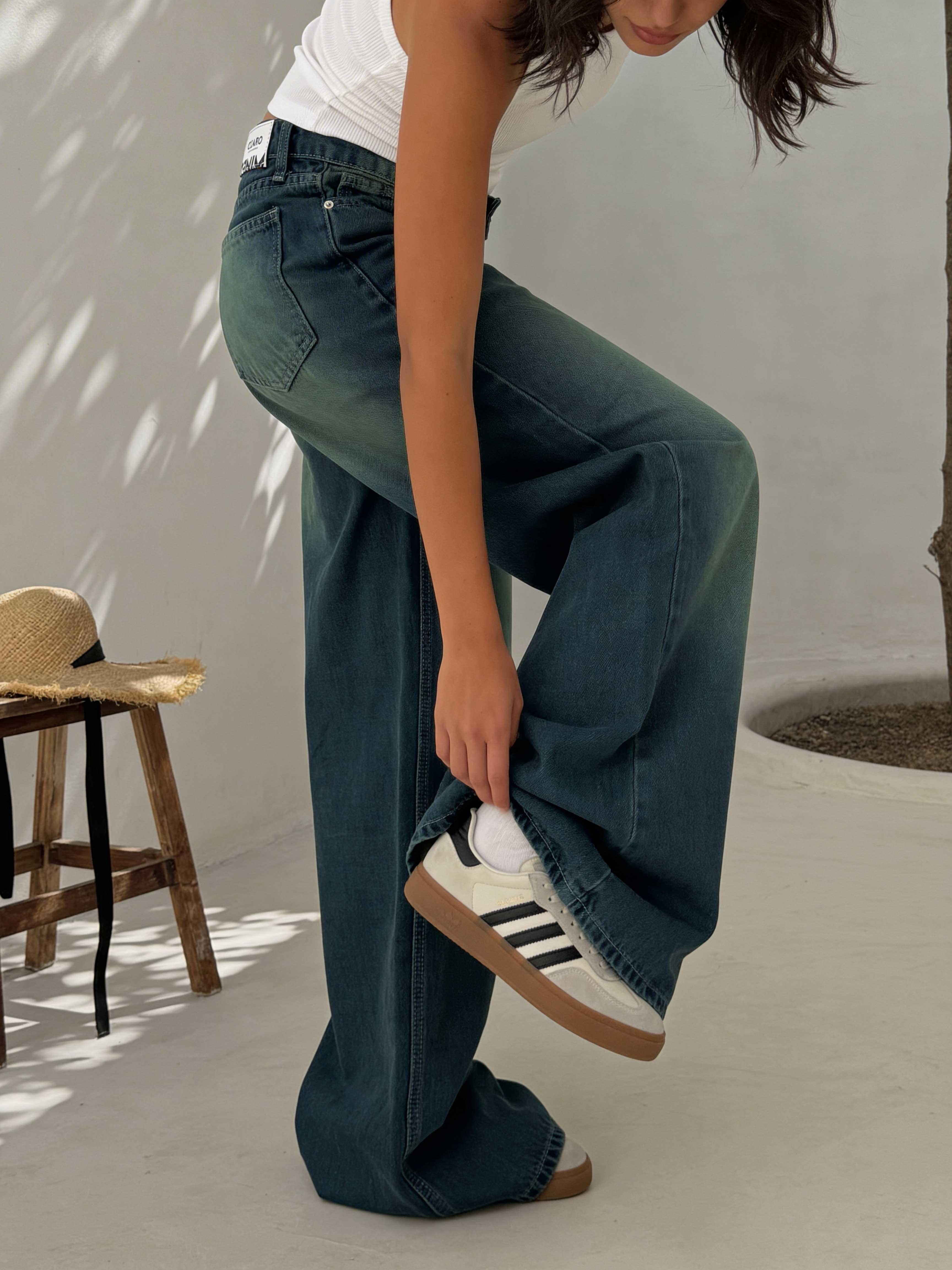 Super Baggy – Mid-Rise Vintage Blue Green Jeans Super Baggy CIZARO - Cizaro Jeans