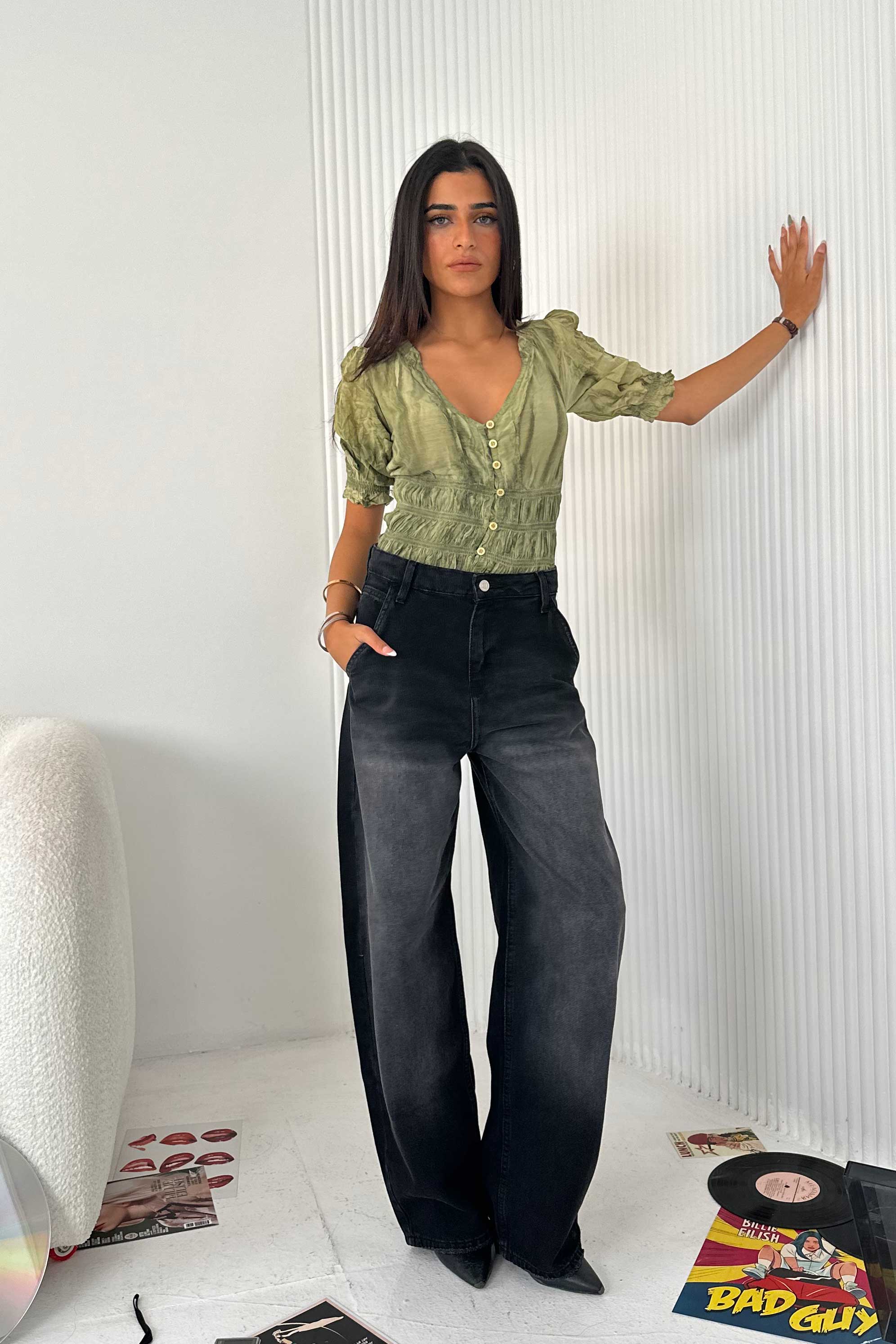 Skater - High-Waist Faded Charcoal Jeans