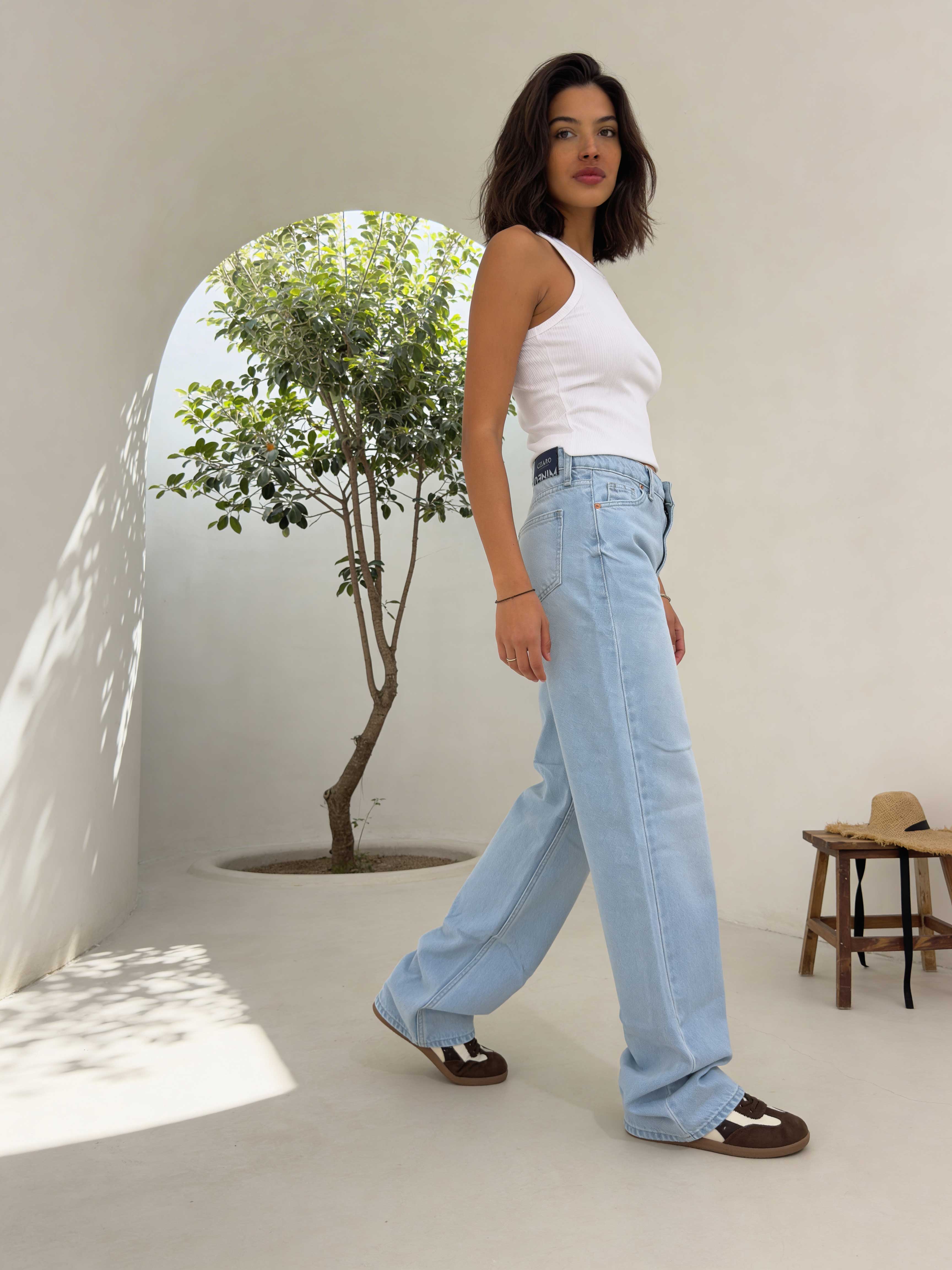 Straight – High-Waist Bleach Blue Jeans Straight CIZARO - Cizaro Jeans