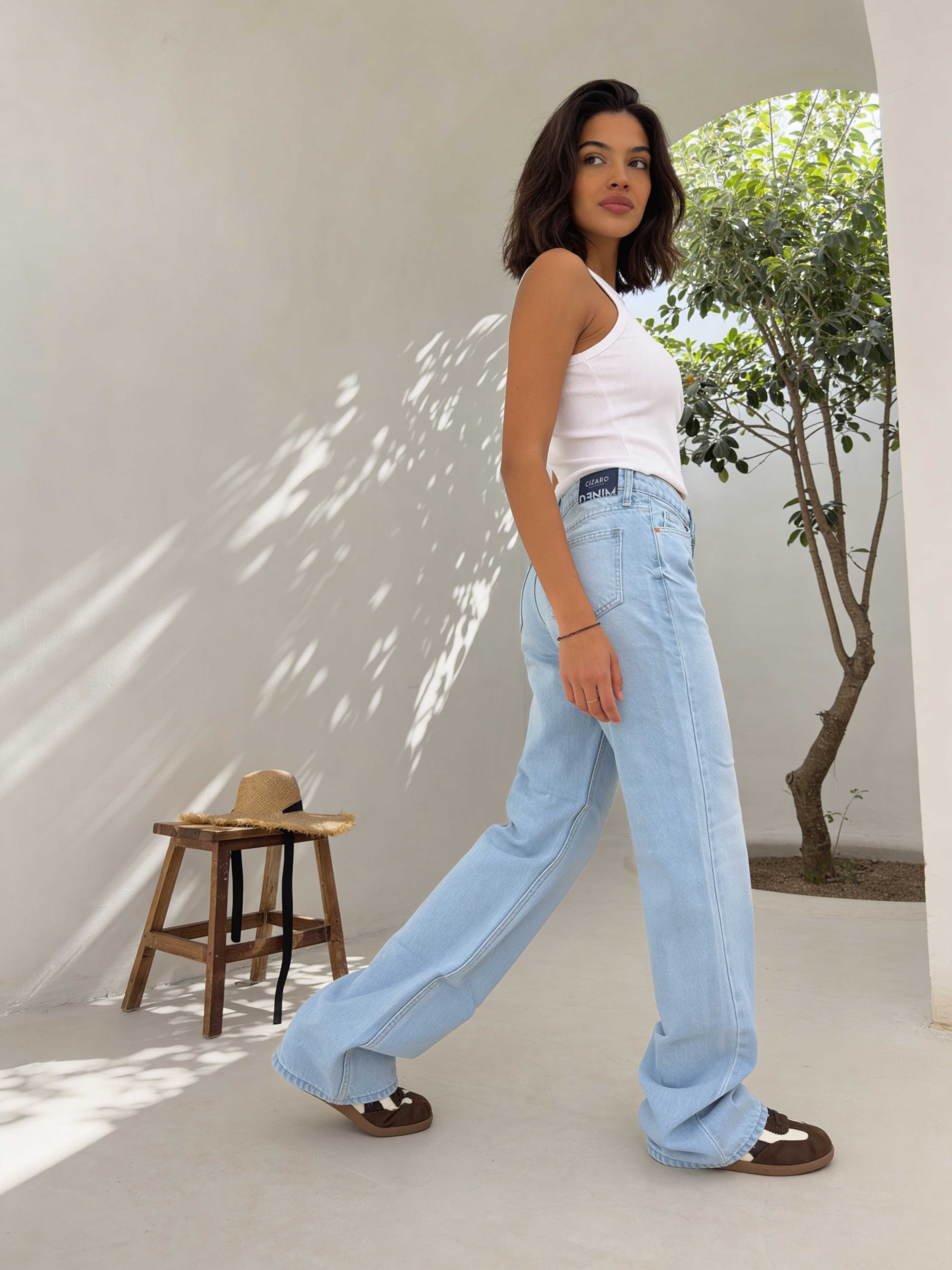 Straight – High-Waist Bleach Blue Jeans Straight CIZARO - Cizaro Jeans