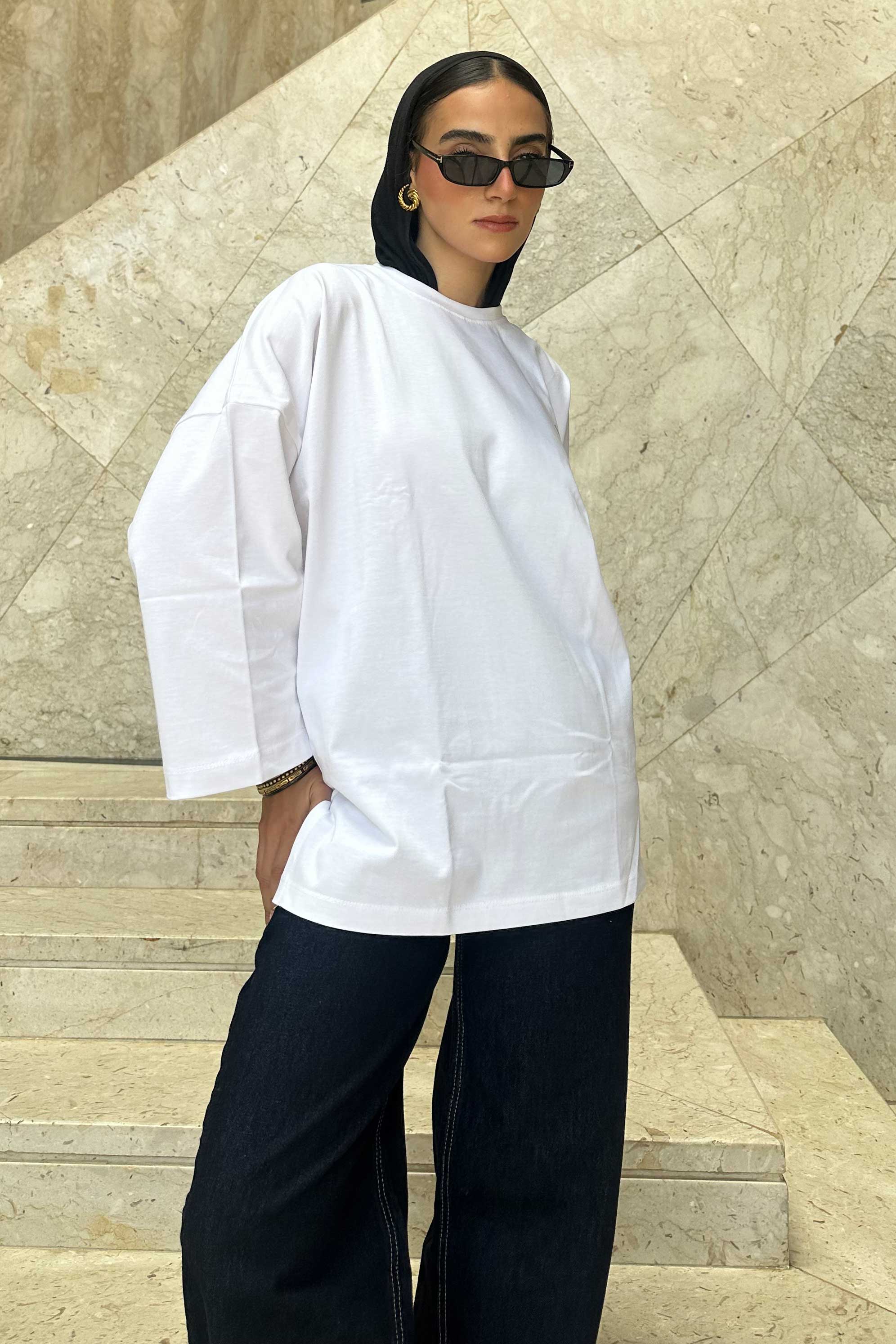 Oversized White Graphic T-Shirt T-Shirt CIZNEW - Cizaro Jeans