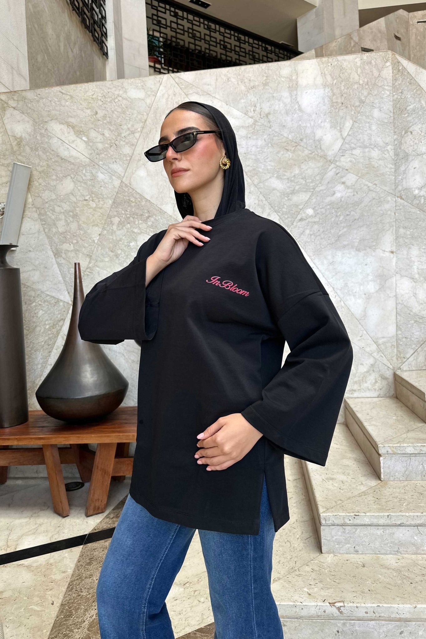 Oversized Black Graphic T-Shirt T-Shirt CIZNEW - Cizaro Jeans