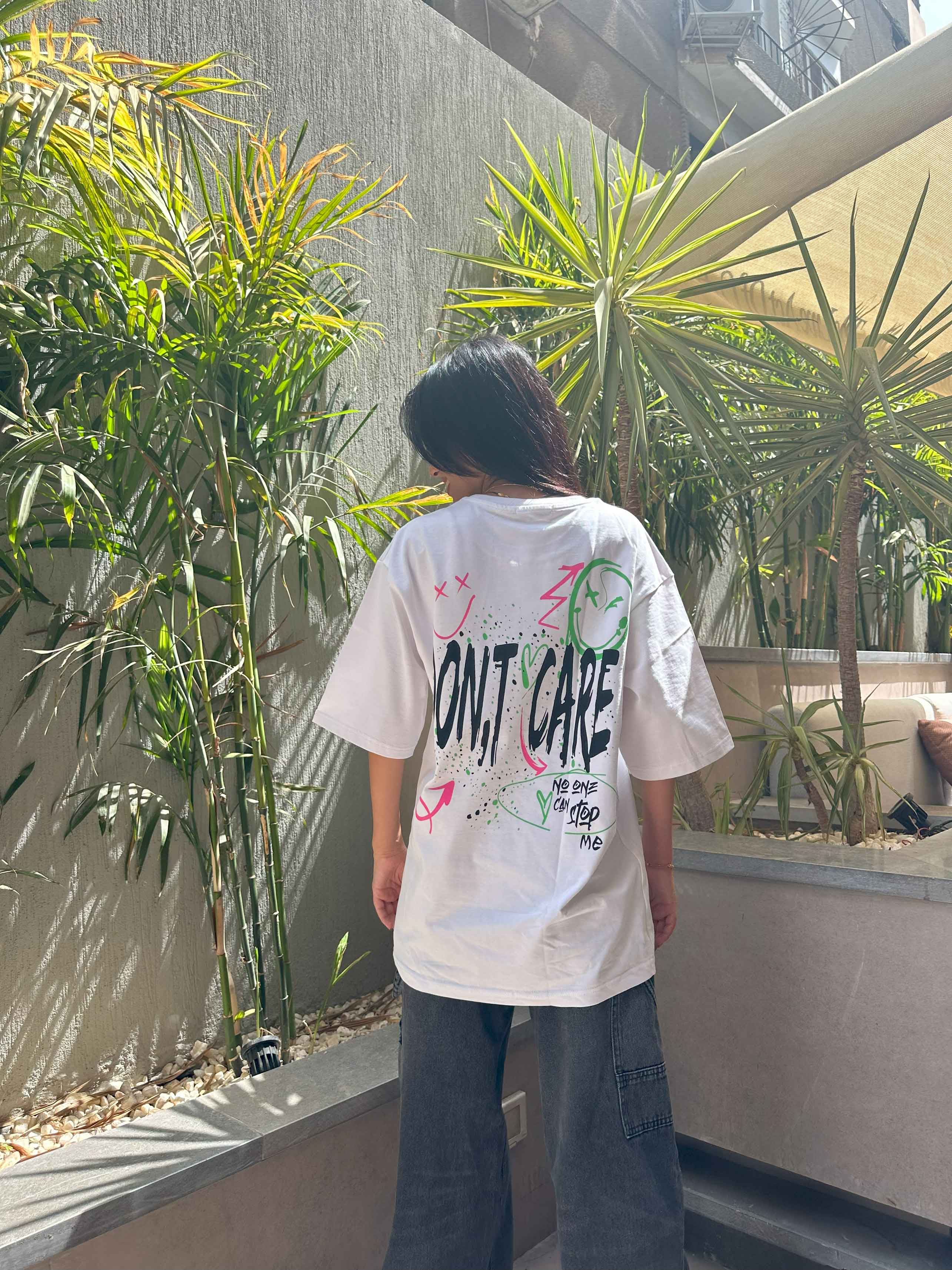 T-Shirt - White Oversized. T-Shirt CIZARO - Cizaro Jeans