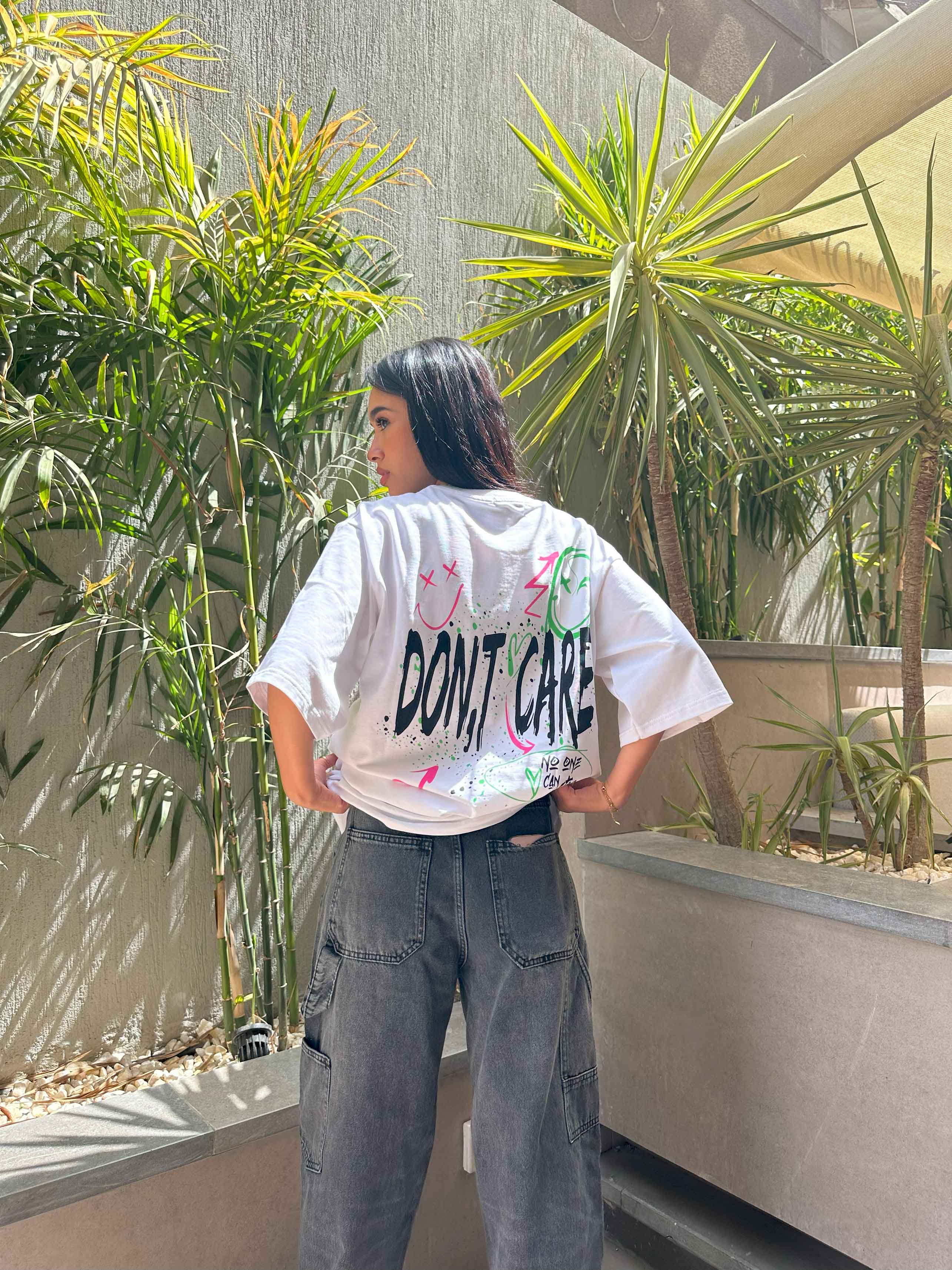 T-Shirt - White Oversized. T-Shirt CIZARO - Cizaro Jeans