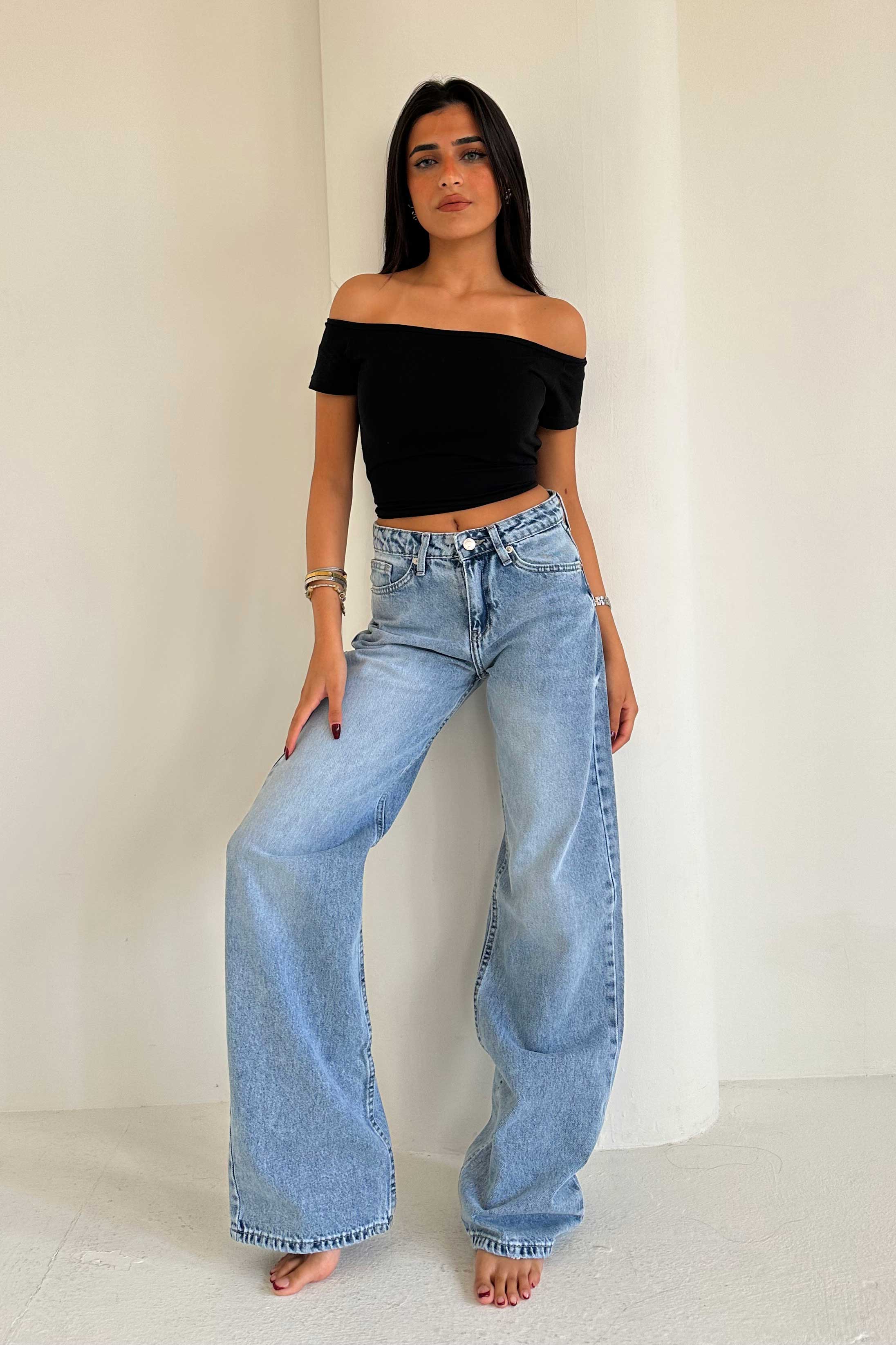 Wide Leg – Mid Rise Bright Blue Jeans