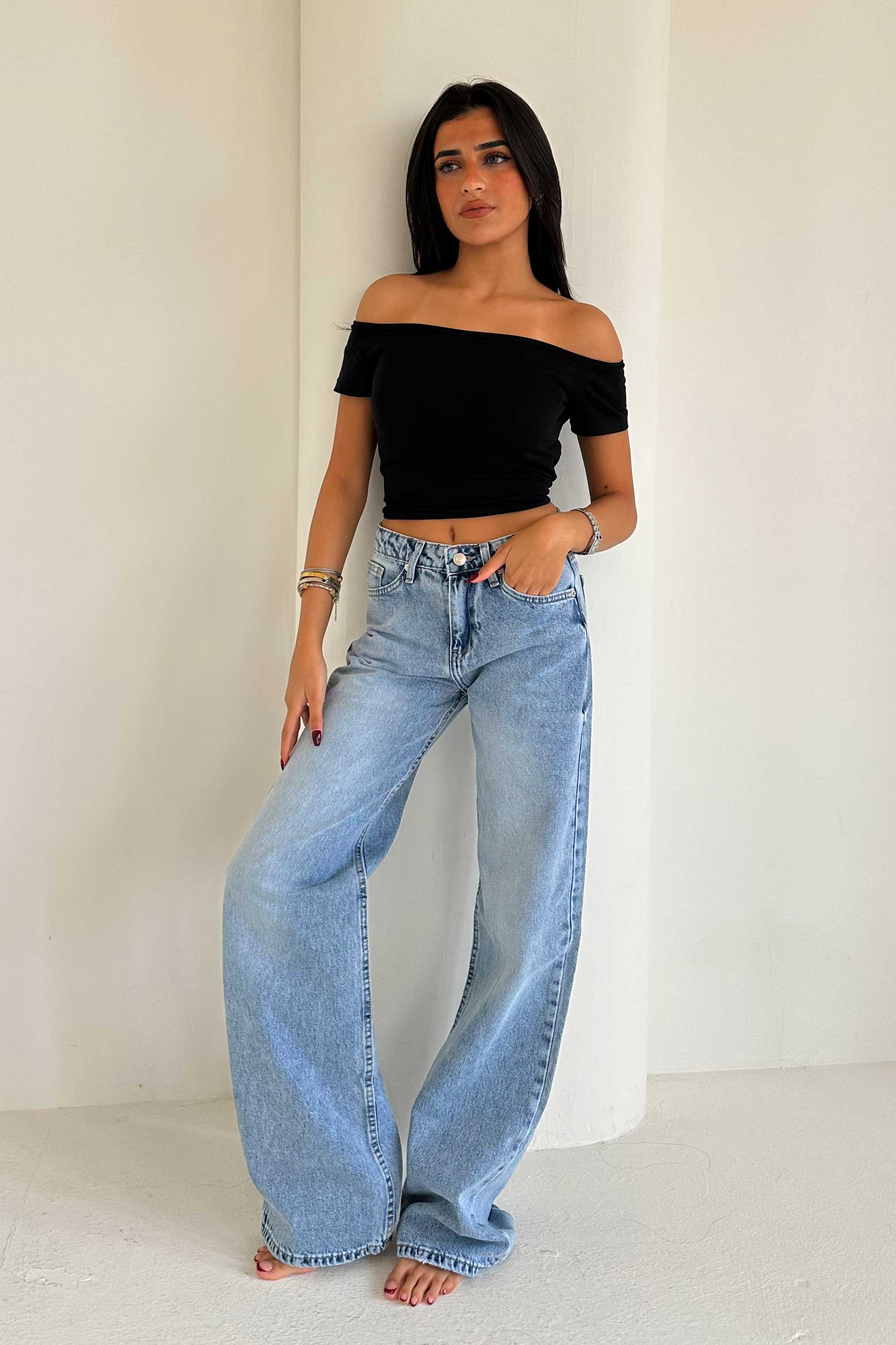 Wide Leg – Mid Rise Bright Blue Jeans