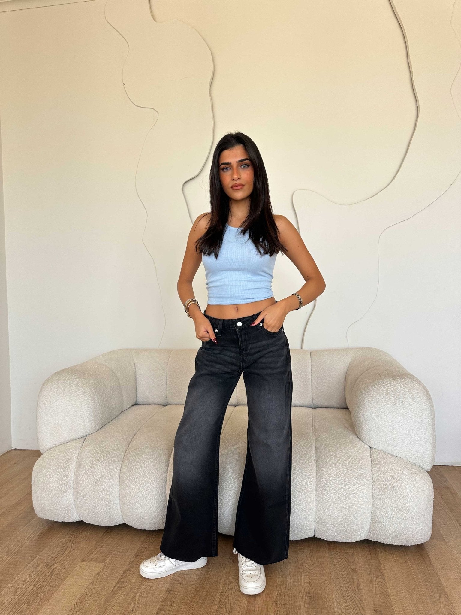 Cropped Wide Leg – Mid Rise Washed Black Jeans wide leg CIZARO - Cizaro Jeans