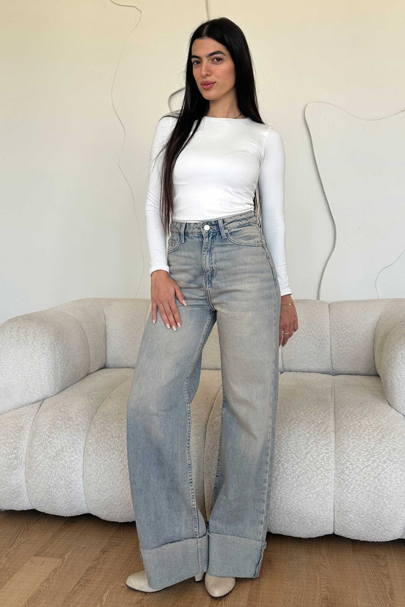 Wide Leg – Mid Rise Raw Hem Turn Up Light Vintage Blue Jeans wide leg CIZARO - Cizaro Jeans