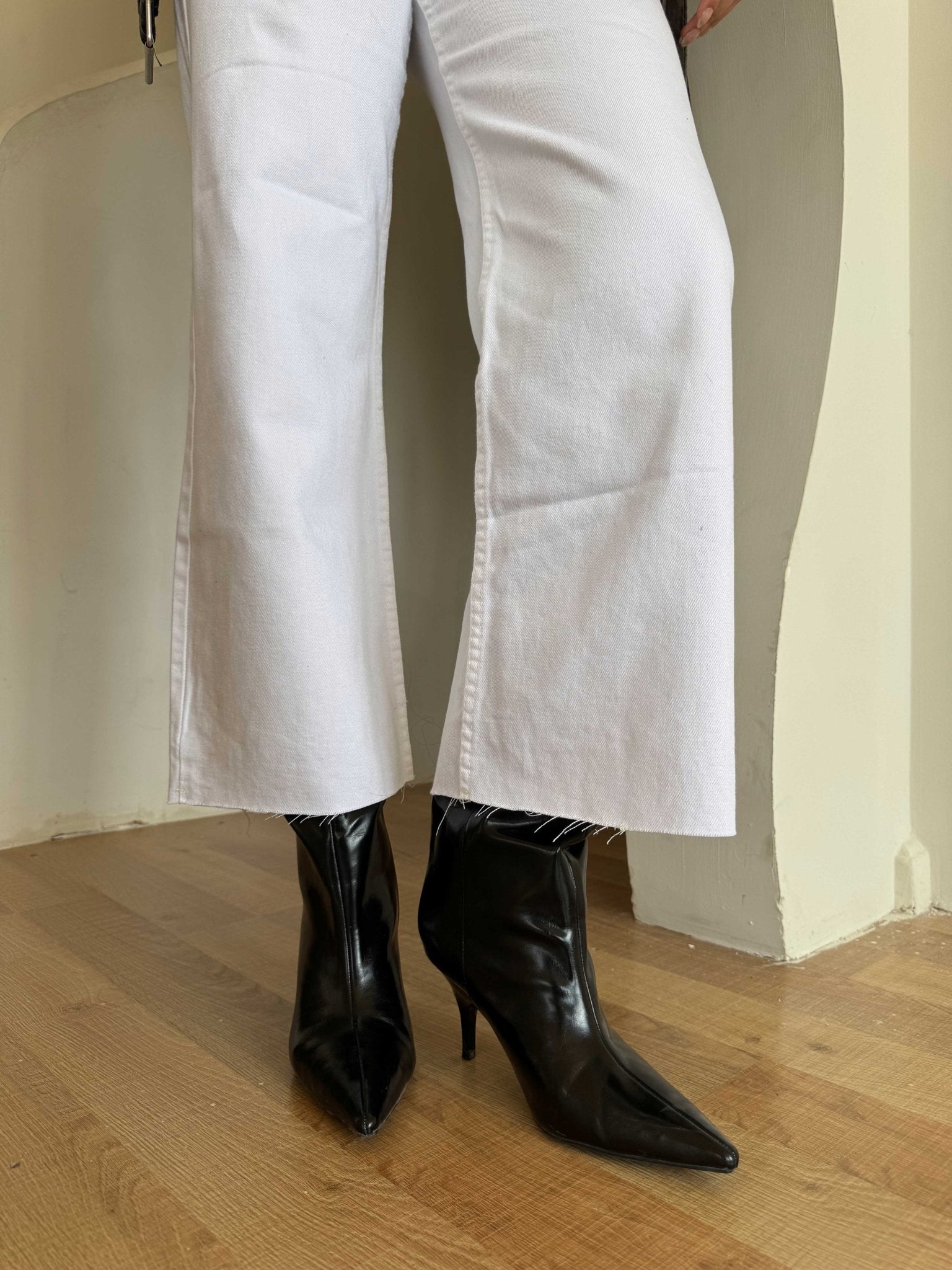 Cropped Wide Leg – Mid Rise White Jeans wide leg CIZARO - Cizaro Jeans